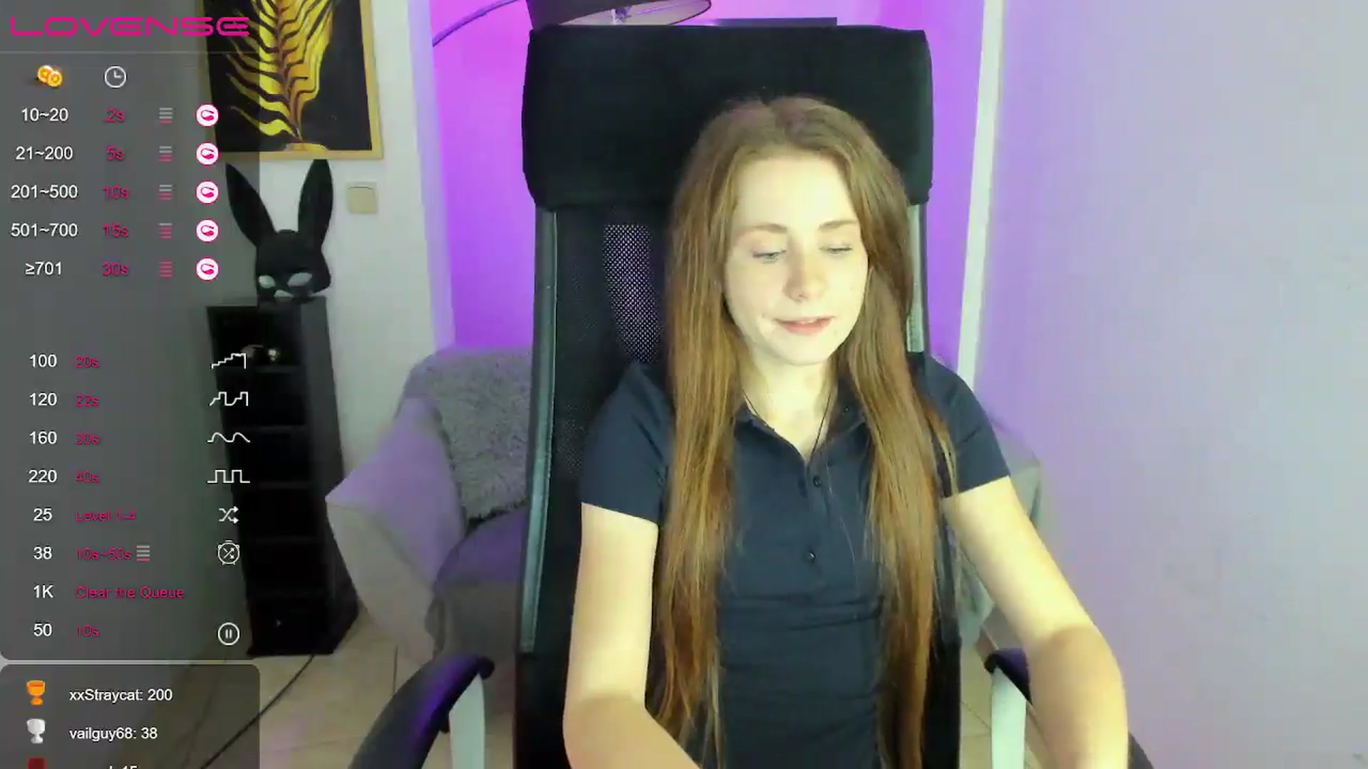 Gallery image thumbnail from Moonshinee's myfreecams stream on, 12/05/2024, 15:01 image 11 of 20