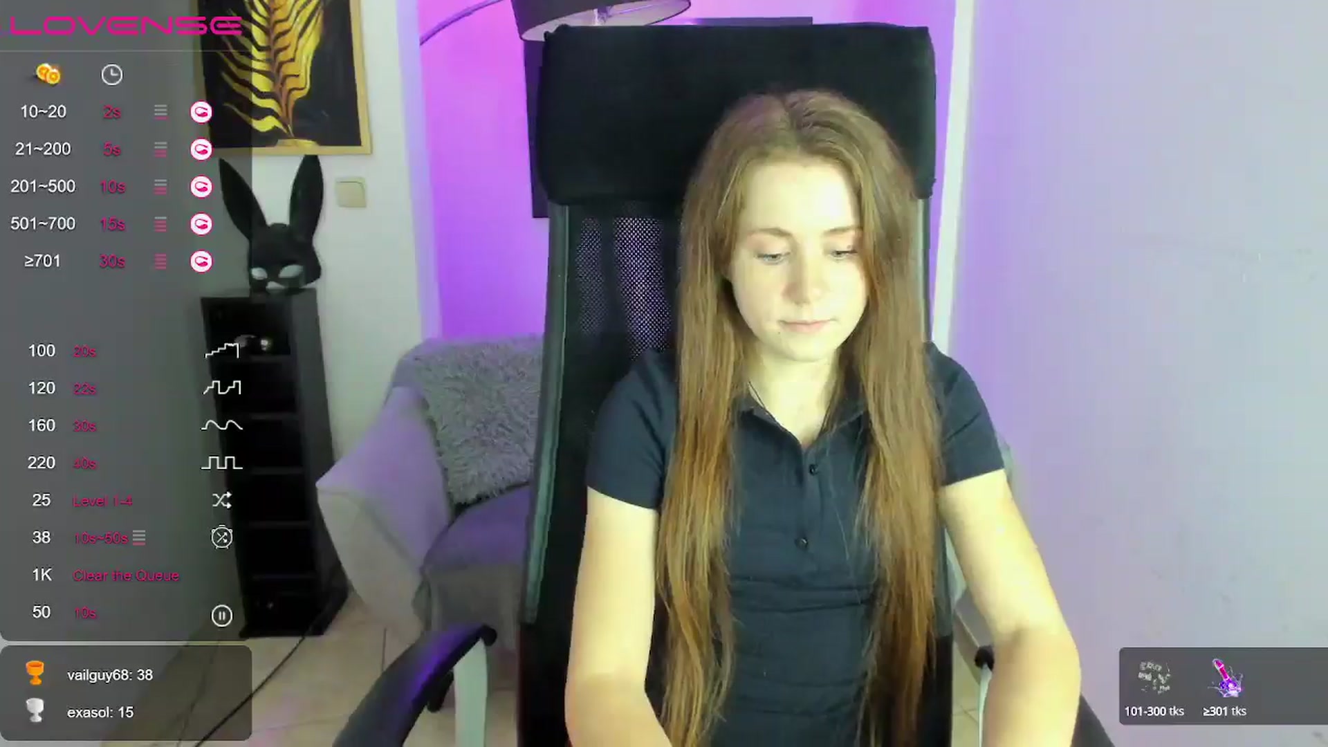 Gallery image thumbnail from Moonshinee's myfreecams stream on, 12/05/2024, 15:01 image 4 of 20