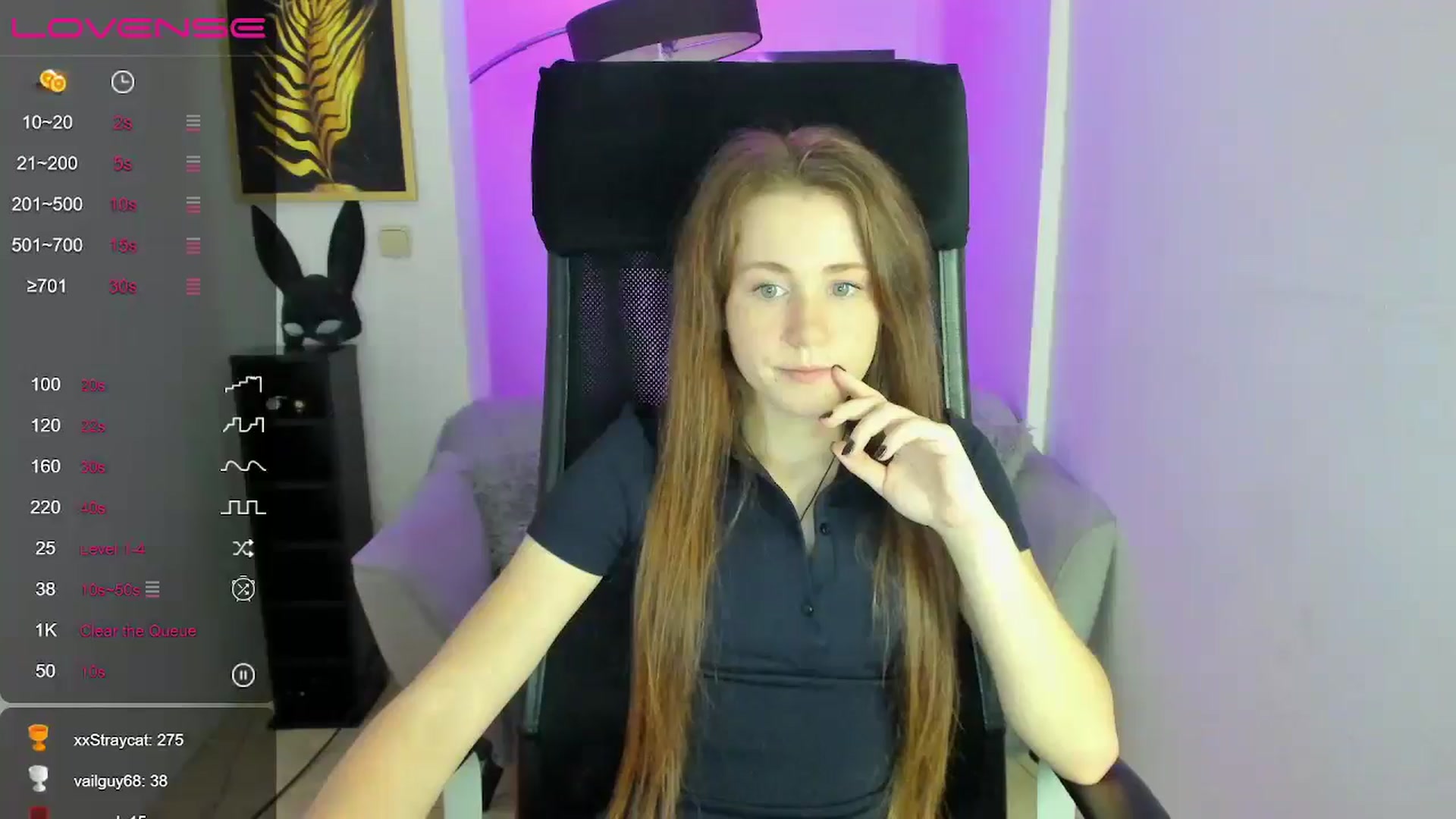Gallery image thumbnail from Moonshinee's myfreecams stream on, 12/05/2024, 16:07 image 1 of 20