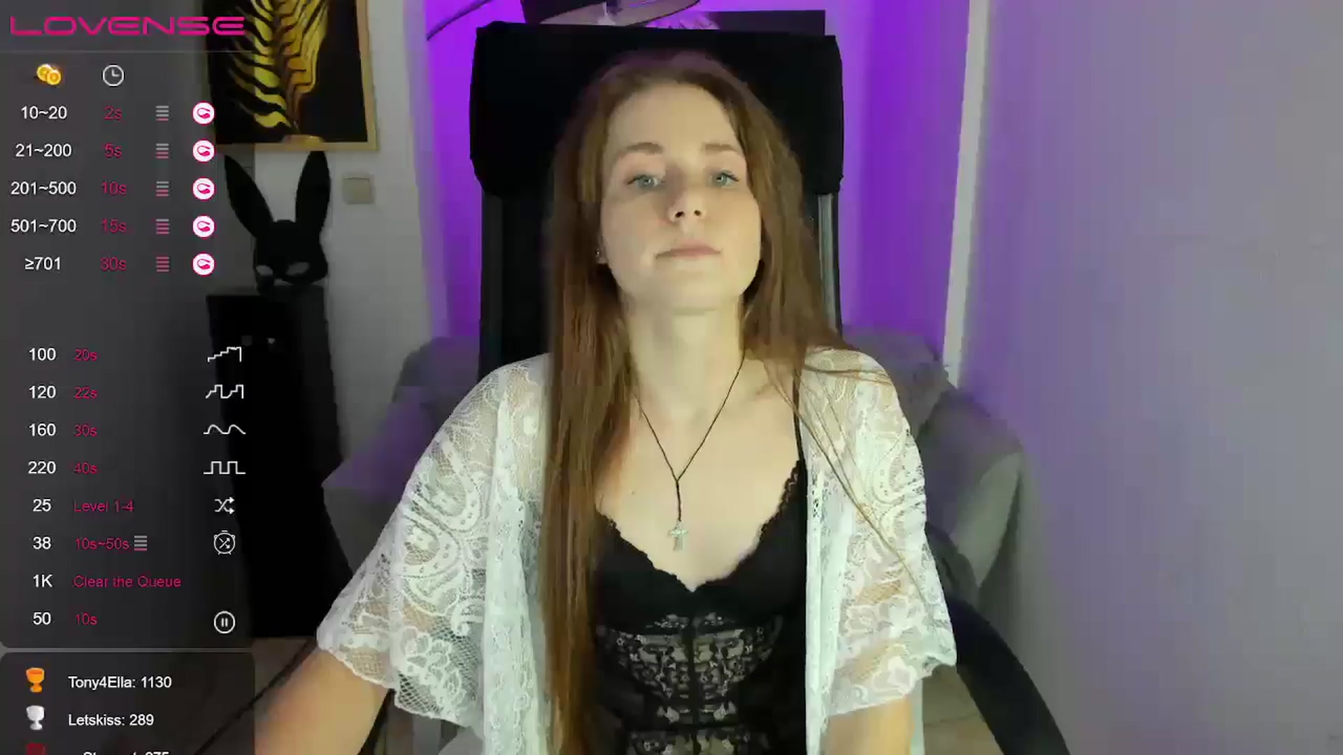 Gallery image thumbnail from Moonshinee's myfreecams stream on, 12/05/2024, 18:42 image 8 of 20