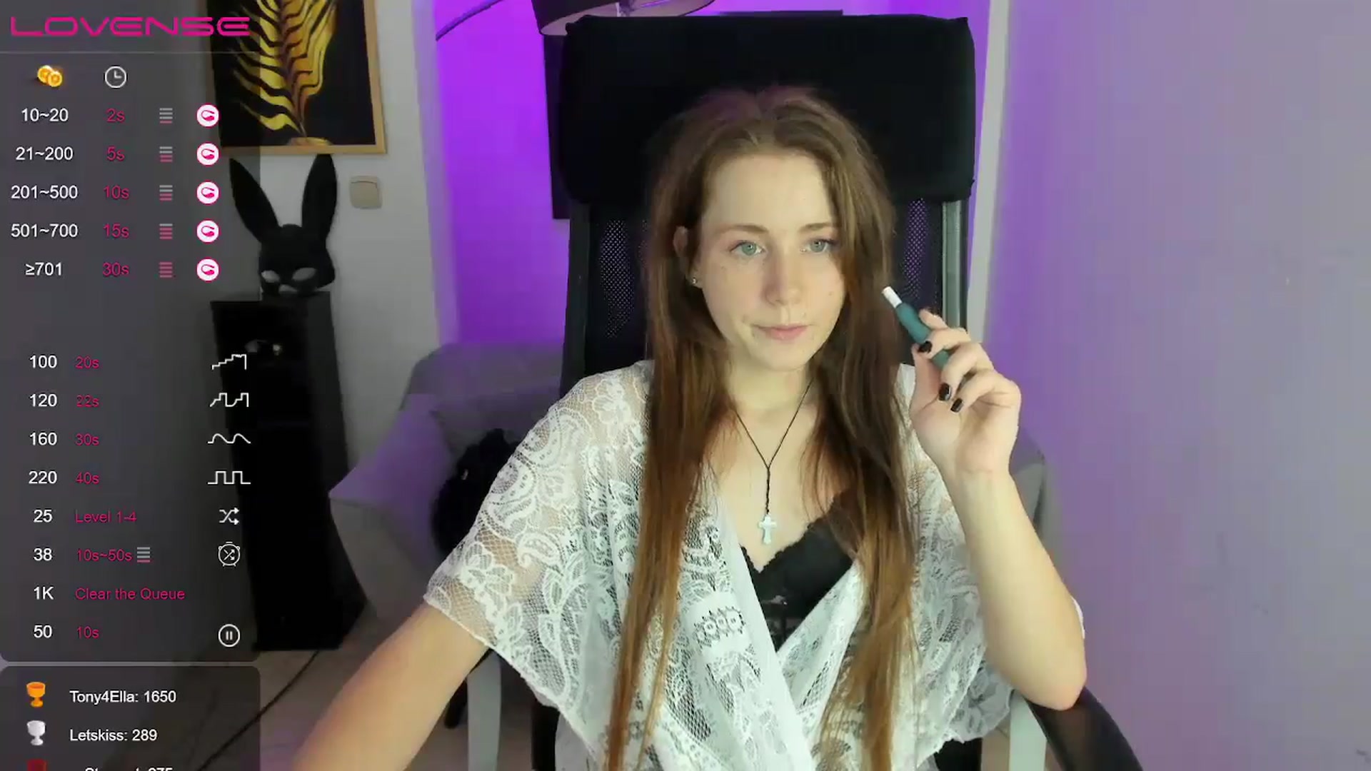 Gallery image thumbnail from Moonshinee's myfreecams stream on, 12/05/2024, 18:42 image 20 of 20