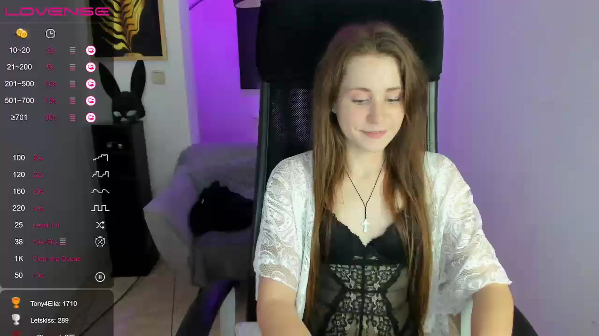Gallery image thumbnail from Moonshinee's myfreecams stream on, 12/05/2024, 20:01 image 12 of 20