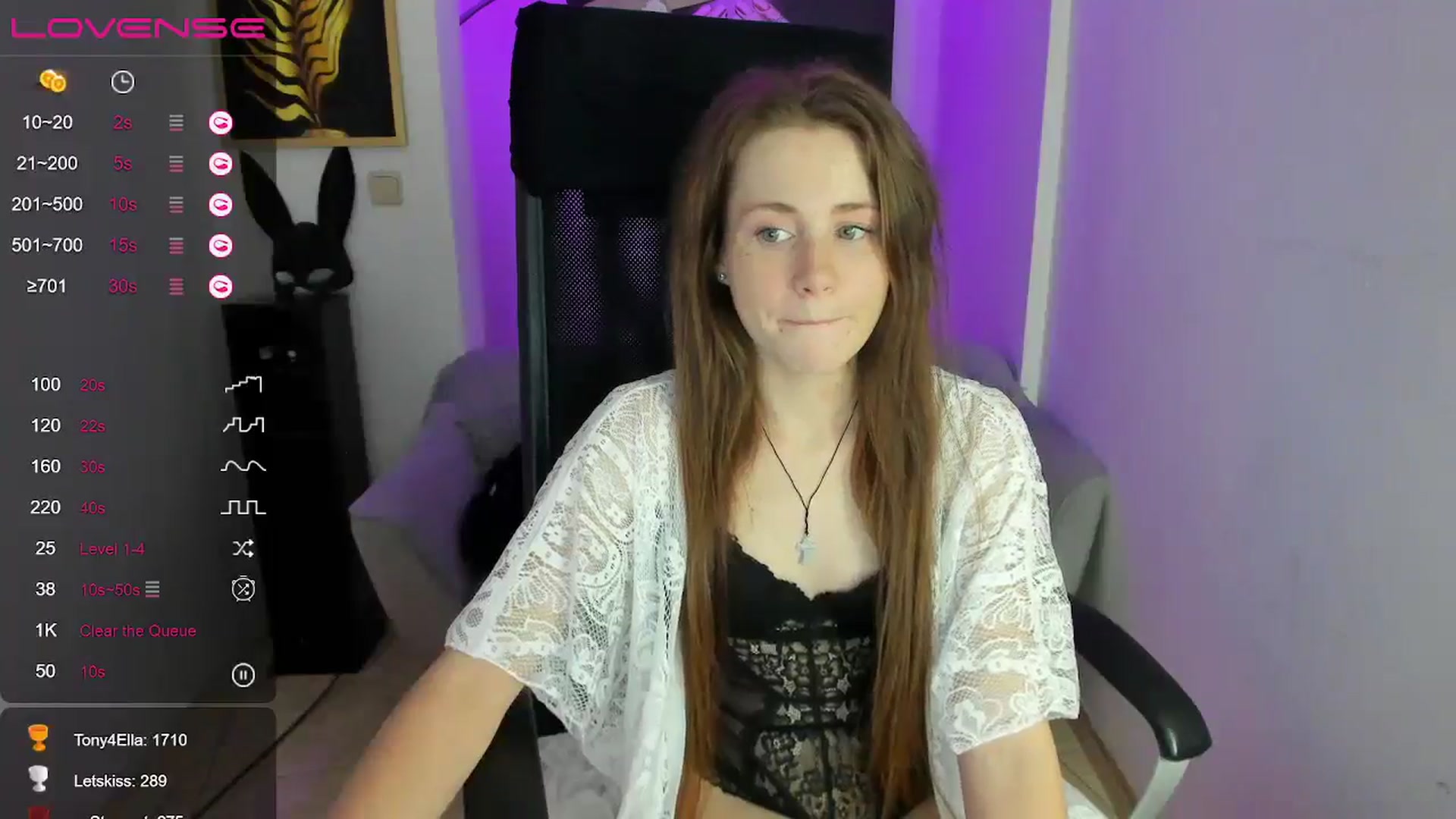 Gallery image thumbnail from Moonshinee's myfreecams stream on, 12/05/2024, 20:01 image 5 of 20