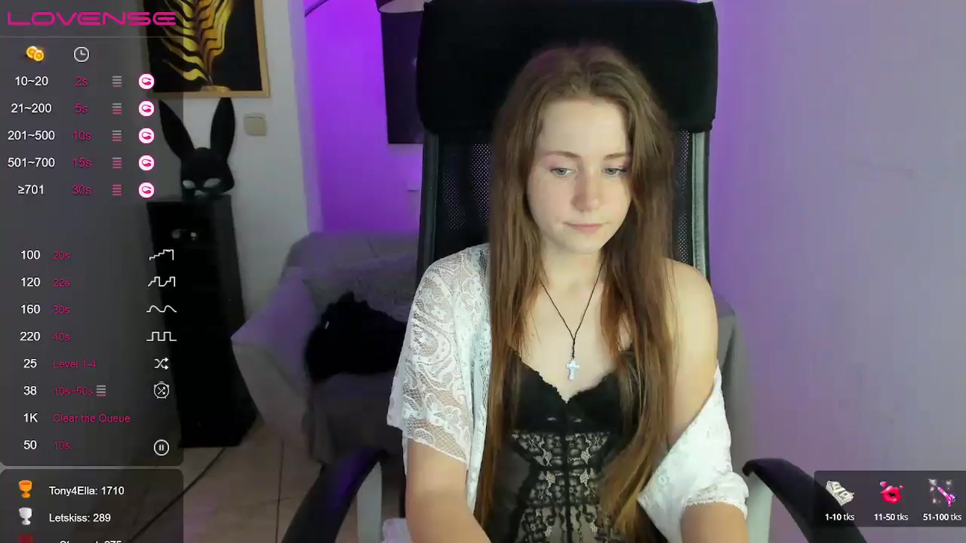 Gallery image thumbnail from Moonshinee's myfreecams stream on, 12/05/2024, 20:01 image 19 of 20