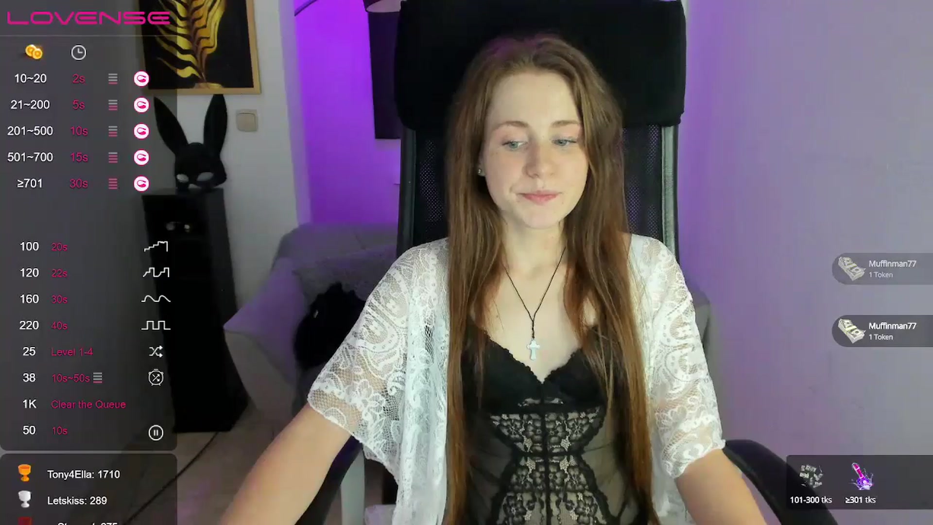 Gallery image thumbnail from Moonshinee's myfreecams stream on, 12/05/2024, 20:01 image 11 of 20