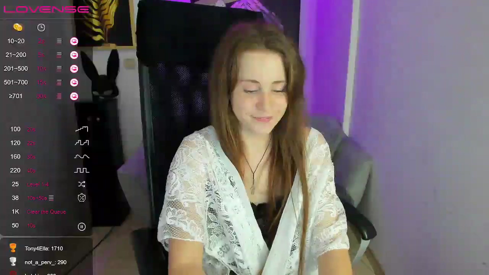 Gallery image thumbnail from Moonshinee's myfreecams stream on, 12/05/2024, 21:02 image 14 of 20