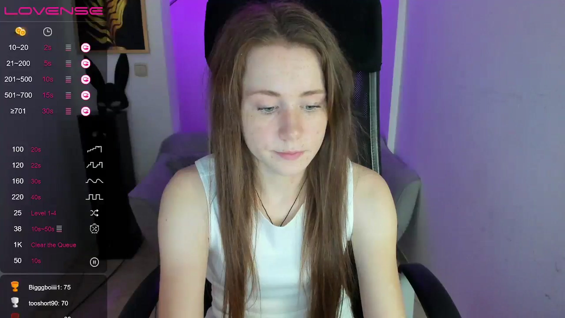 Gallery image thumbnail from Moonshinee's myfreecams stream on, 12/06/2024, 16:07 image 19 of 20