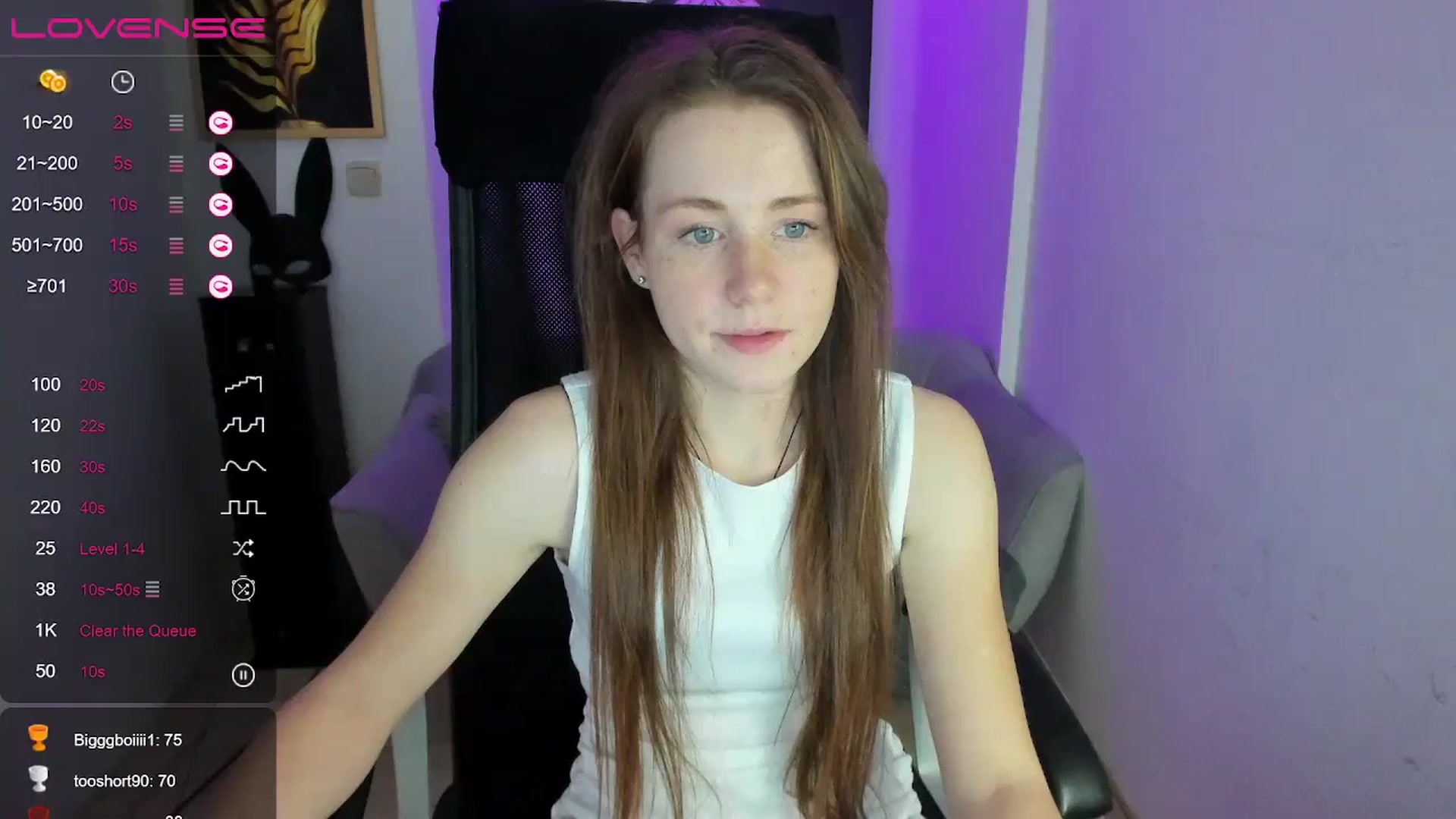 Gallery image thumbnail from Moonshinee's myfreecams stream on, 12/06/2024, 16:44 image 4 of 20