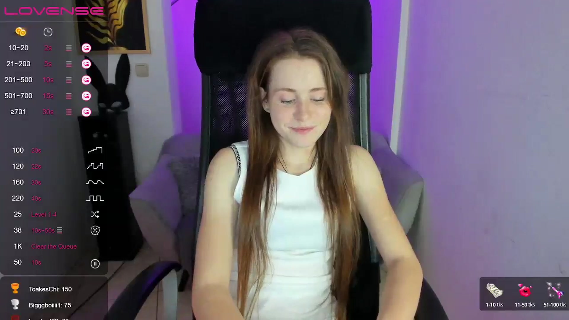 Gallery image thumbnail from Moonshinee's myfreecams stream on, 12/06/2024, 16:44 image 13 of 20