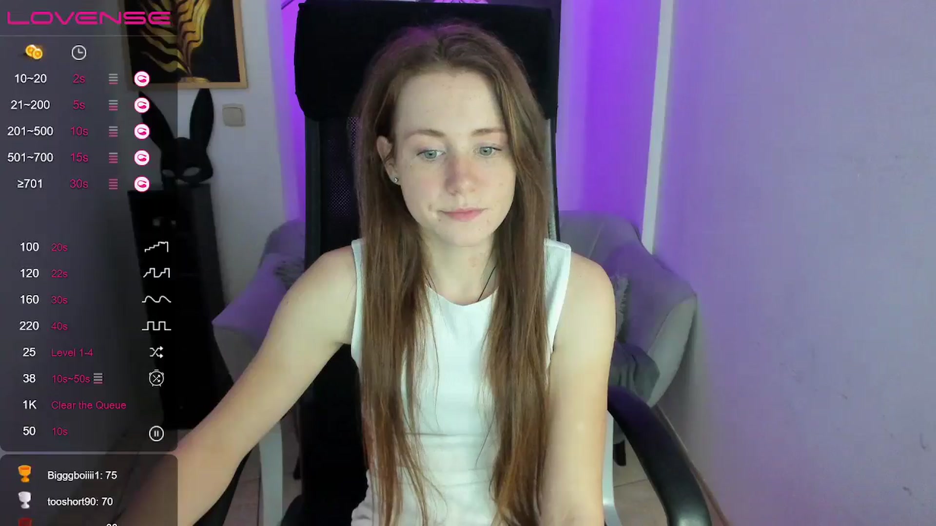 Gallery image thumbnail from Moonshinee's myfreecams stream on, 12/06/2024, 16:44 image 3 of 20