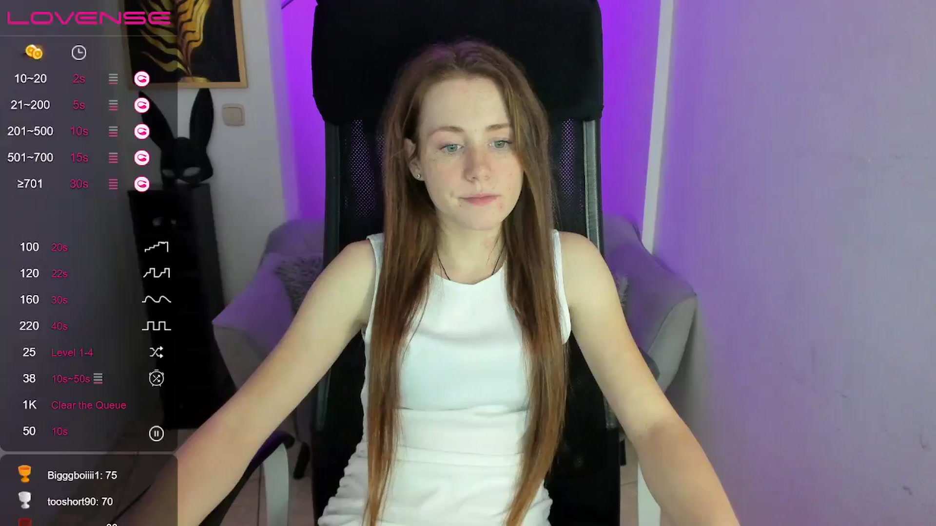 Gallery image thumbnail from Moonshinee's myfreecams stream on, 12/06/2024, 16:44 image 7 of 20