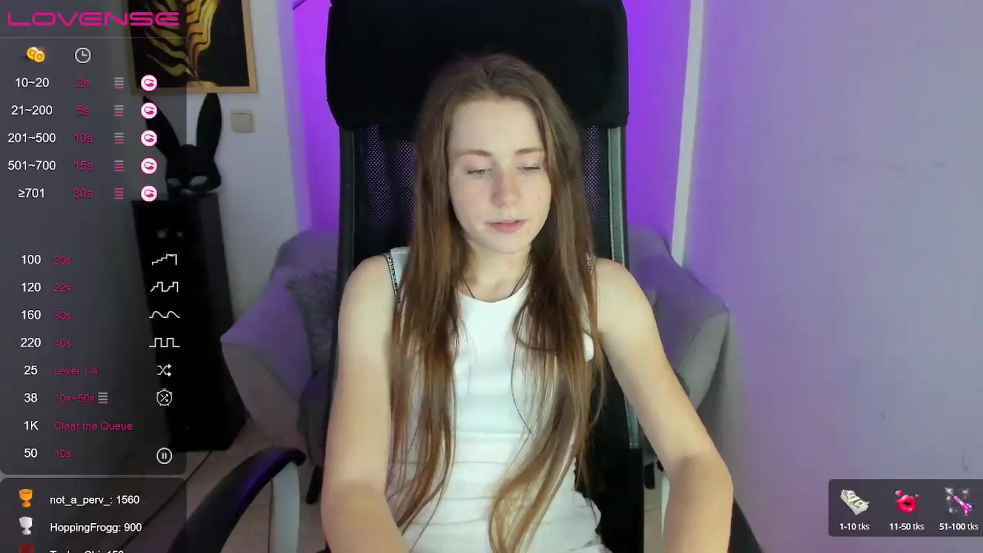 Gallery image thumbnail from Moonshinee's myfreecams stream on, 12/06/2024, 19:06 image 6 of 20