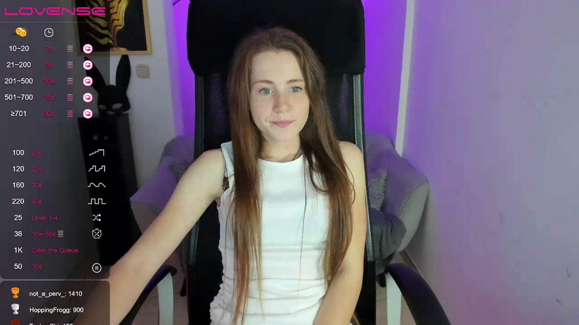 Gallery image thumbnail from Moonshinee's myfreecams stream on, 12/06/2024, 19:06 image 3 of 20