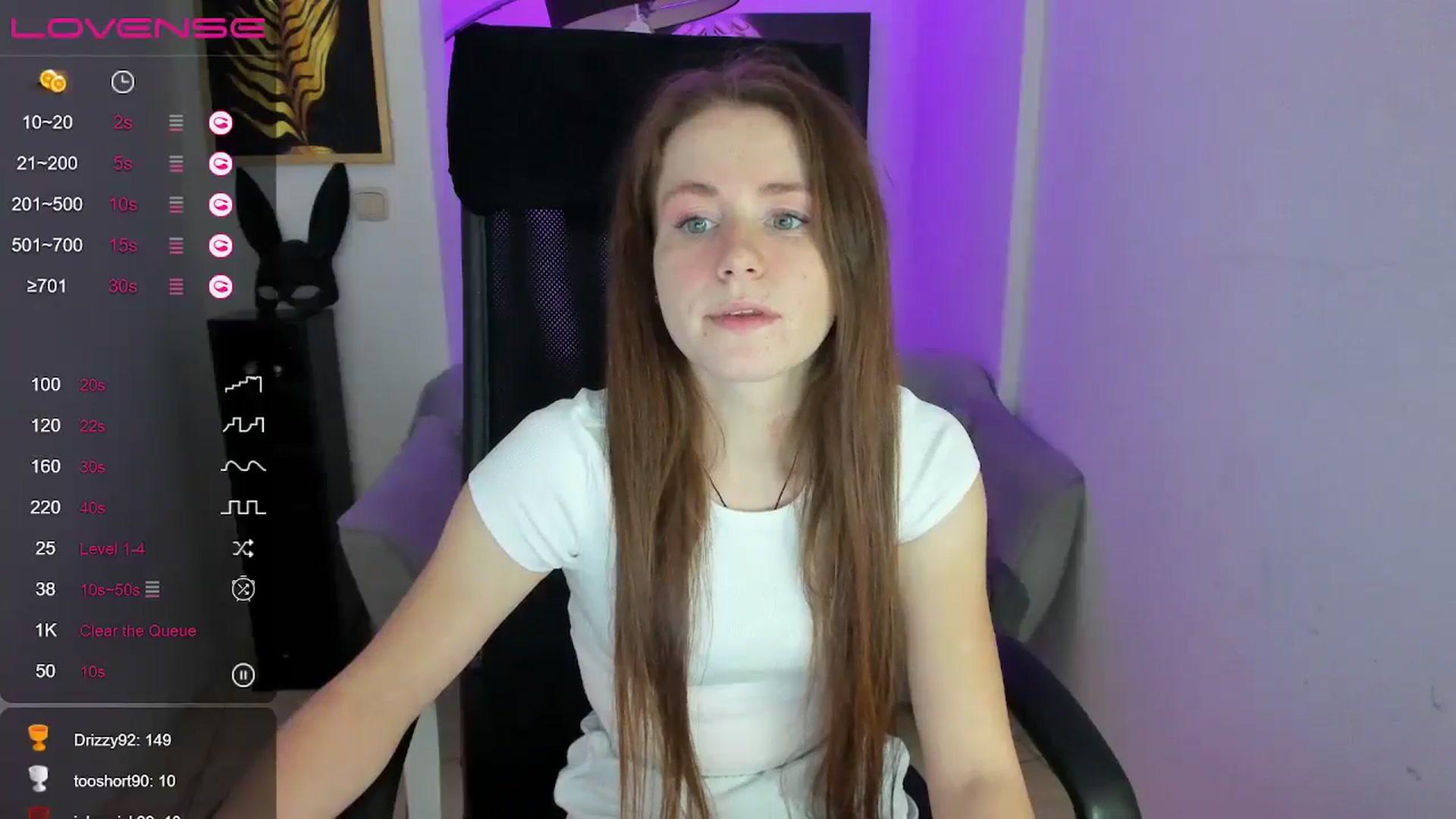 Gallery image thumbnail from Moonshinee's myfreecams stream on, 12/08/2024, 13:51 image 11 of 20