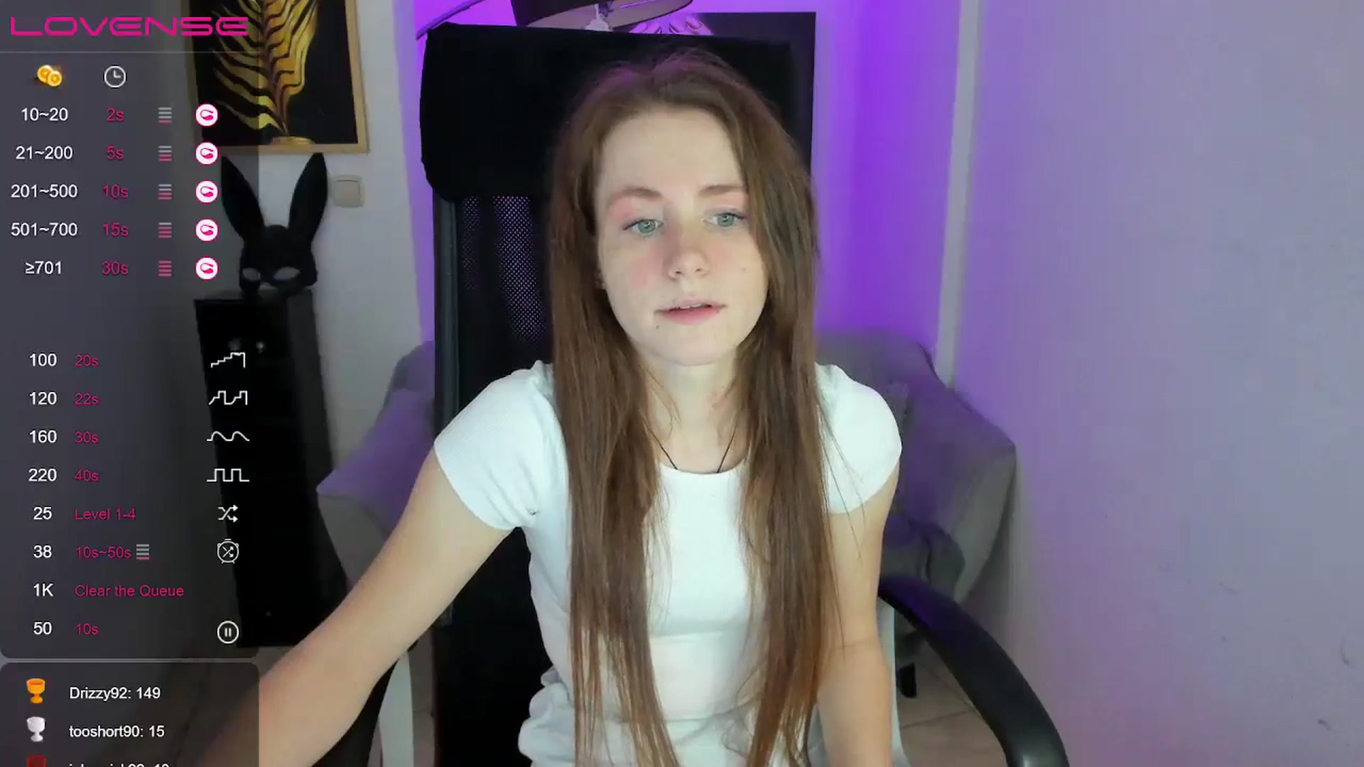Gallery image thumbnail from Moonshinee's myfreecams stream on, 12/08/2024, 13:51 image 15 of 20