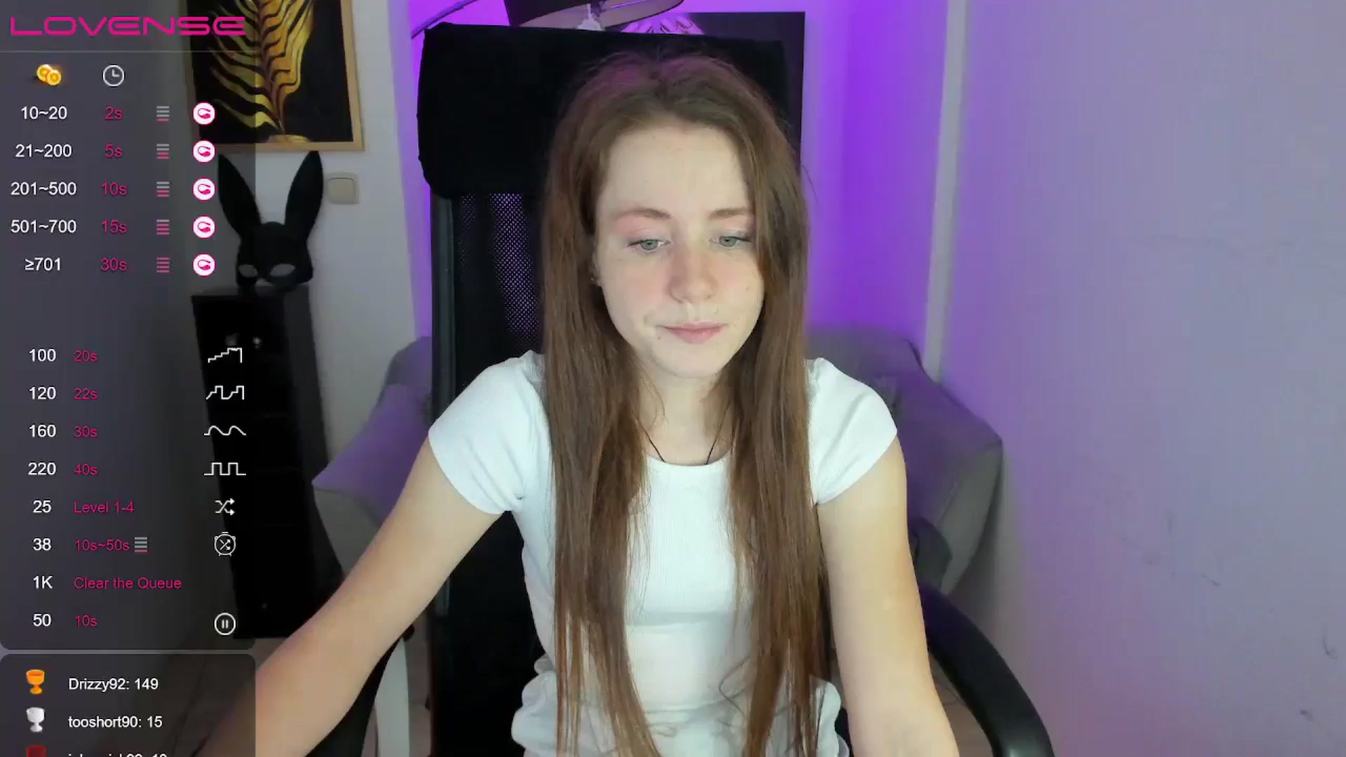 Gallery image thumbnail from Moonshinee's myfreecams stream on, 12/08/2024, 13:51 image 12 of 20