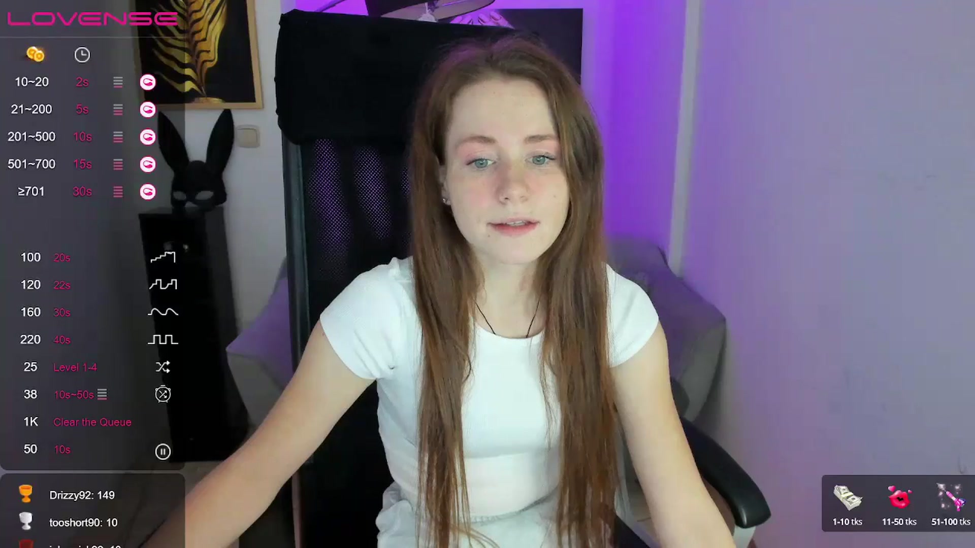 Gallery image thumbnail from Moonshinee's myfreecams stream on, 12/08/2024, 13:51 image 6 of 20