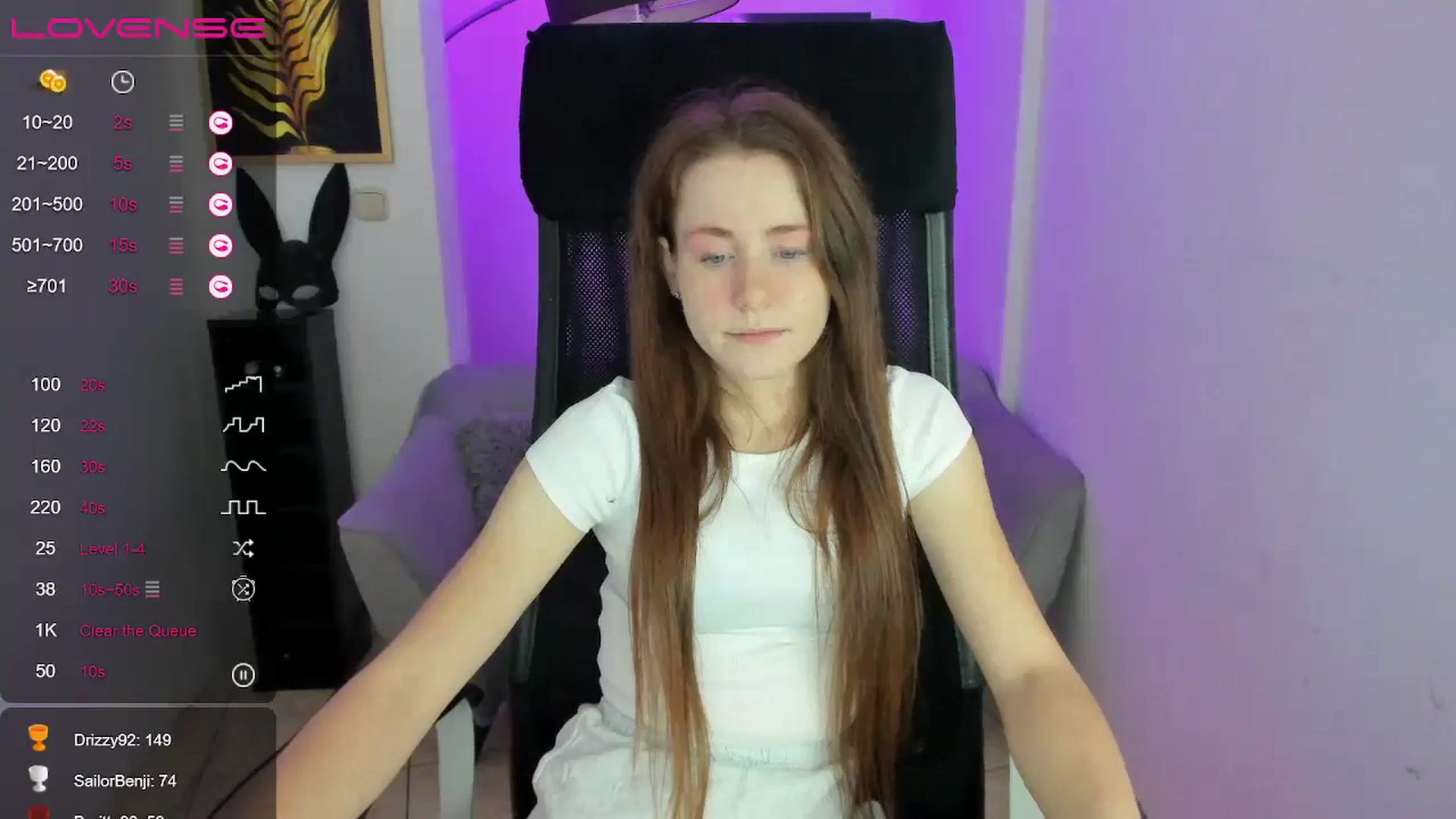 Gallery image thumbnail from Moonshinee's myfreecams stream on, 12/08/2024, 14:26 image 4 of 20