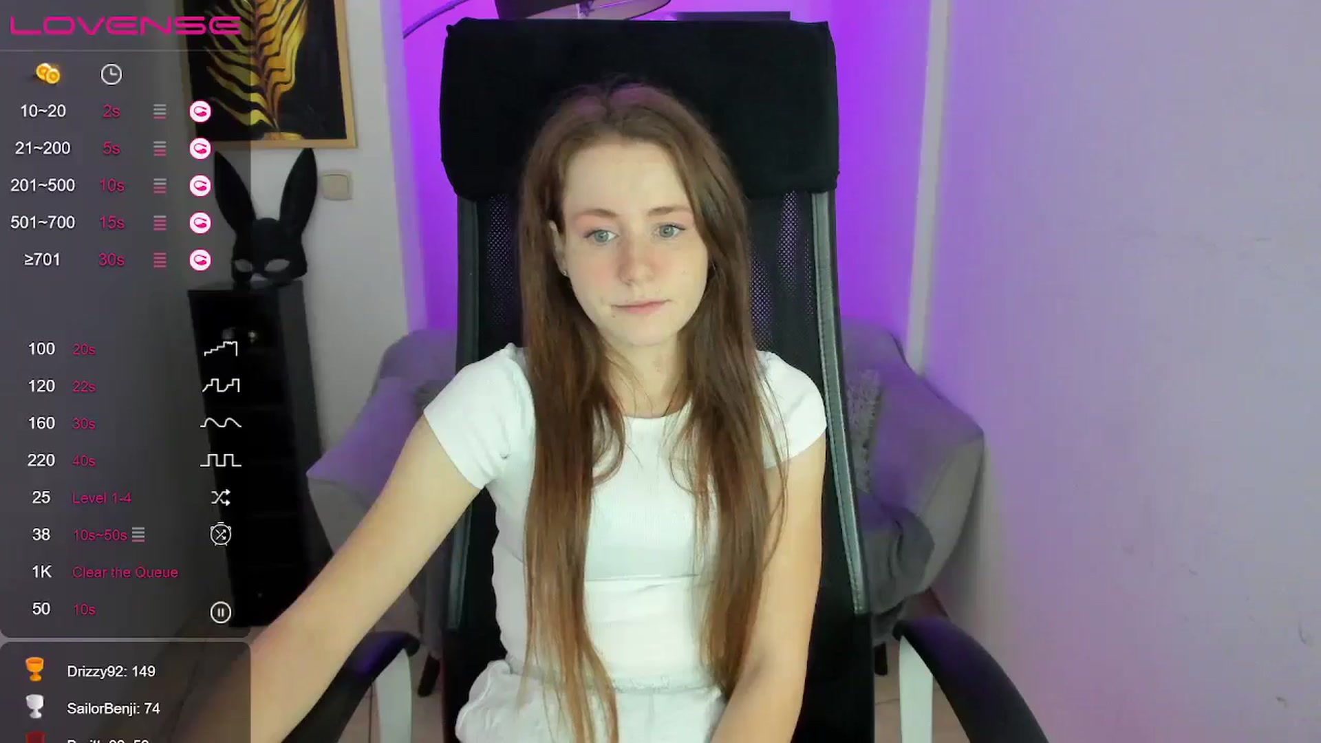 Gallery image thumbnail from Moonshinee's myfreecams stream on, 12/08/2024, 14:26 image 10 of 20