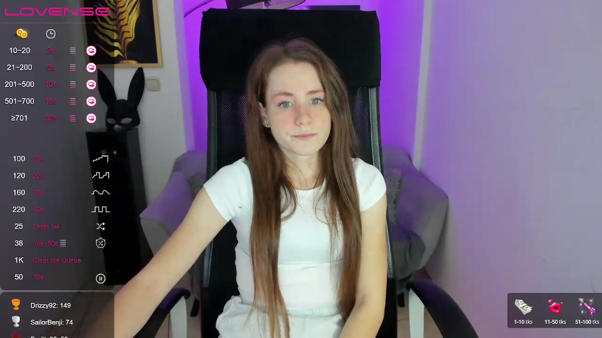 Gallery image thumbnail from Moonshinee's myfreecams stream on, 12/08/2024, 14:26 image 18 of 20