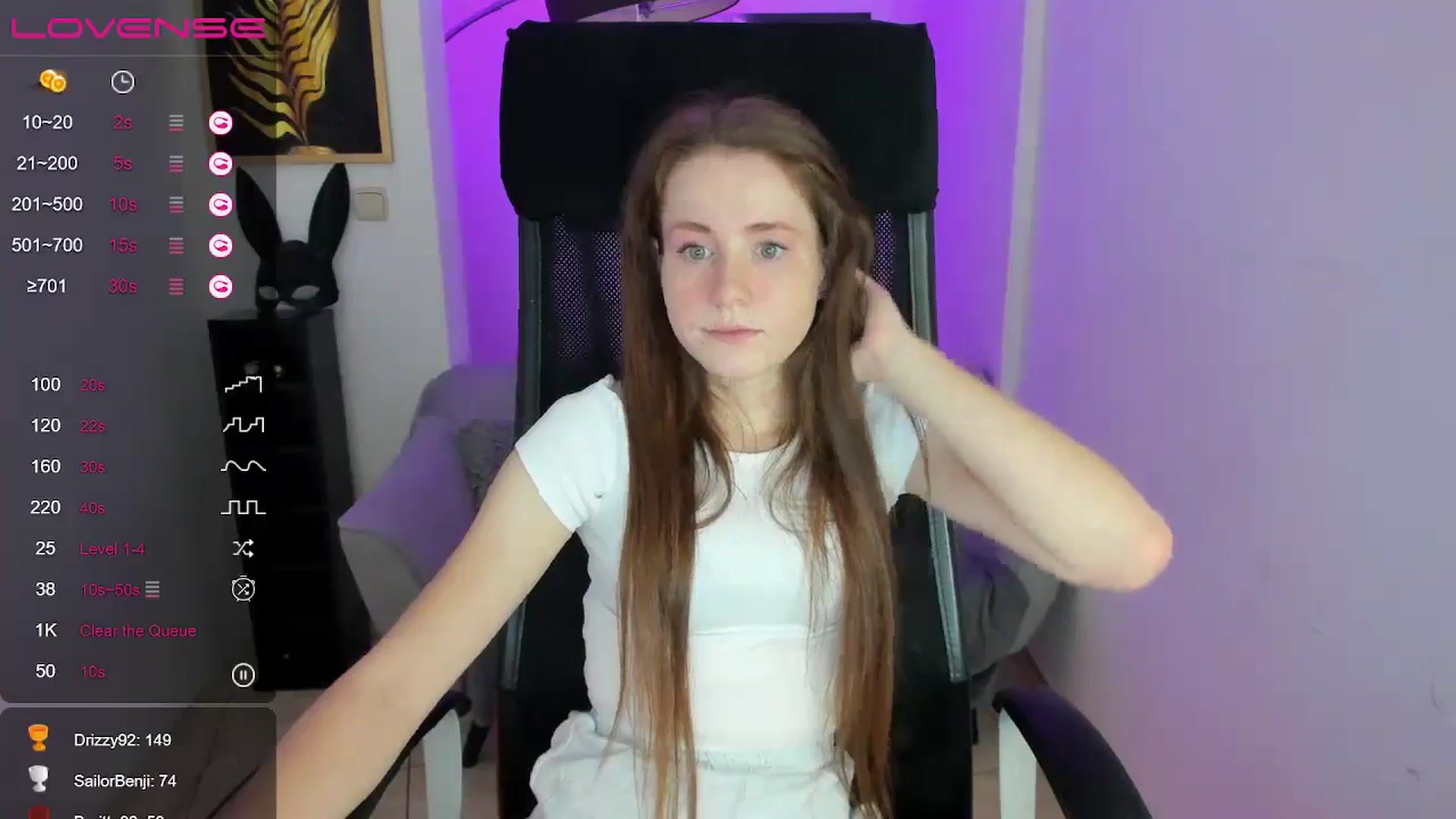 Gallery image thumbnail from Moonshinee's myfreecams stream on, 12/08/2024, 14:26 image 19 of 20