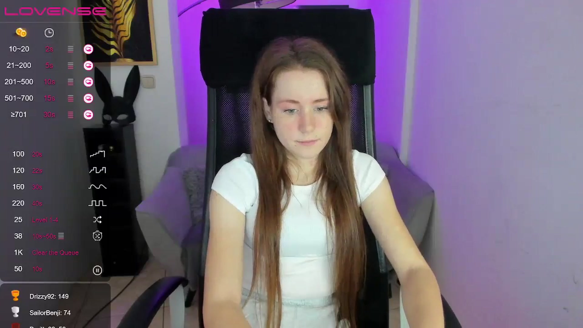 Gallery image thumbnail from Moonshinee's myfreecams stream on, 12/08/2024, 14:26 image 6 of 20