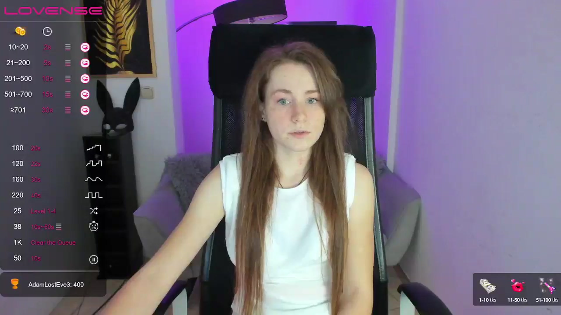 Gallery image thumbnail from Moonshinee's myfreecams stream on, 12/10/2024, 14:41 image 8 of 20