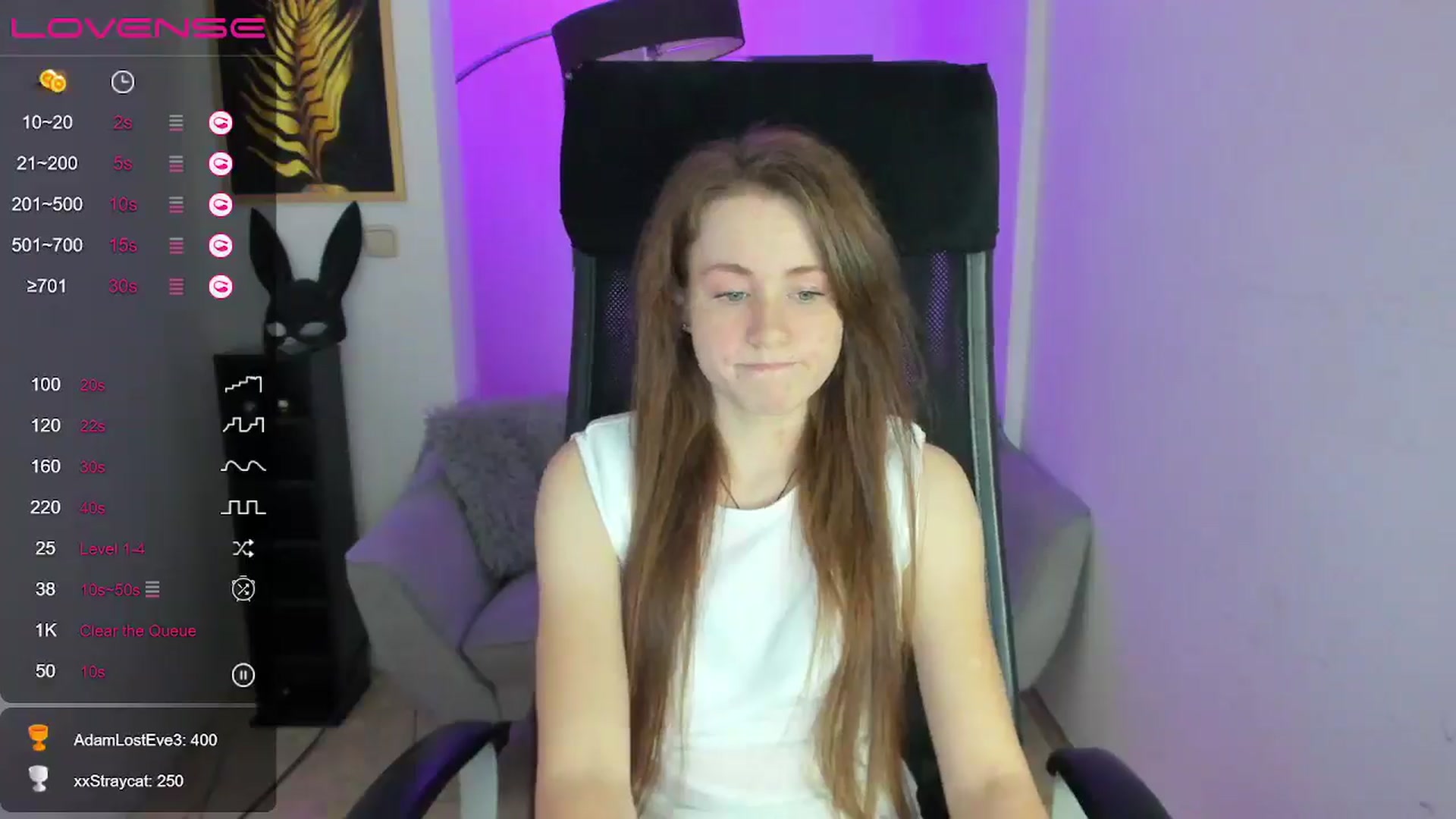 Gallery image thumbnail from Moonshinee's myfreecams stream on, 12/10/2024, 14:41 image 13 of 20
