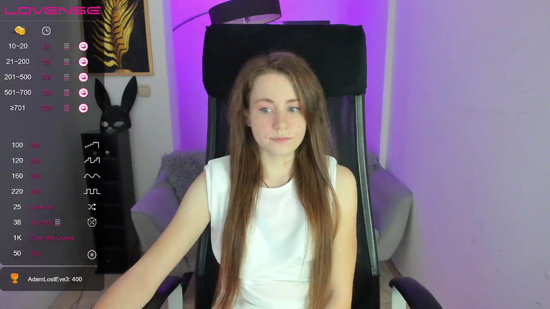 Gallery image thumbnail from Moonshinee's myfreecams stream on, 12/10/2024, 14:41 image 3 of 20