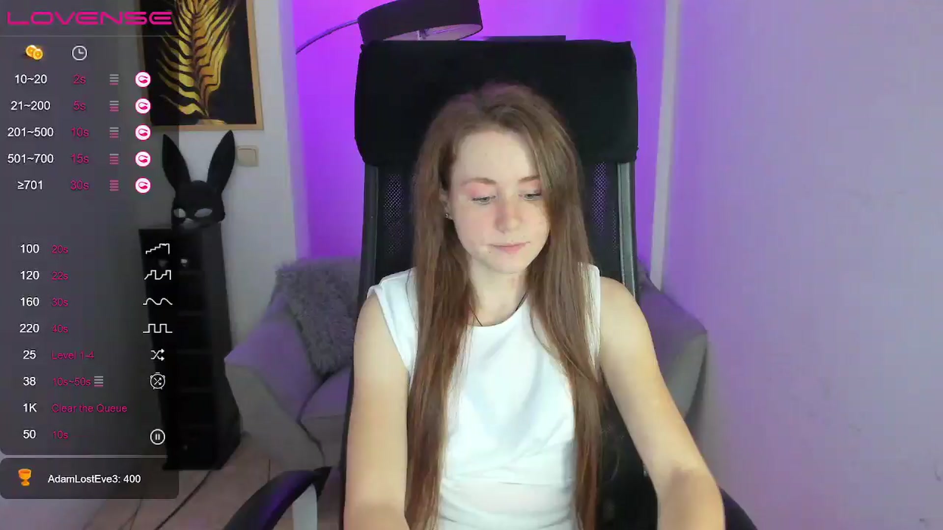Gallery image thumbnail from Moonshinee's myfreecams stream on, 12/10/2024, 14:41 image 6 of 20