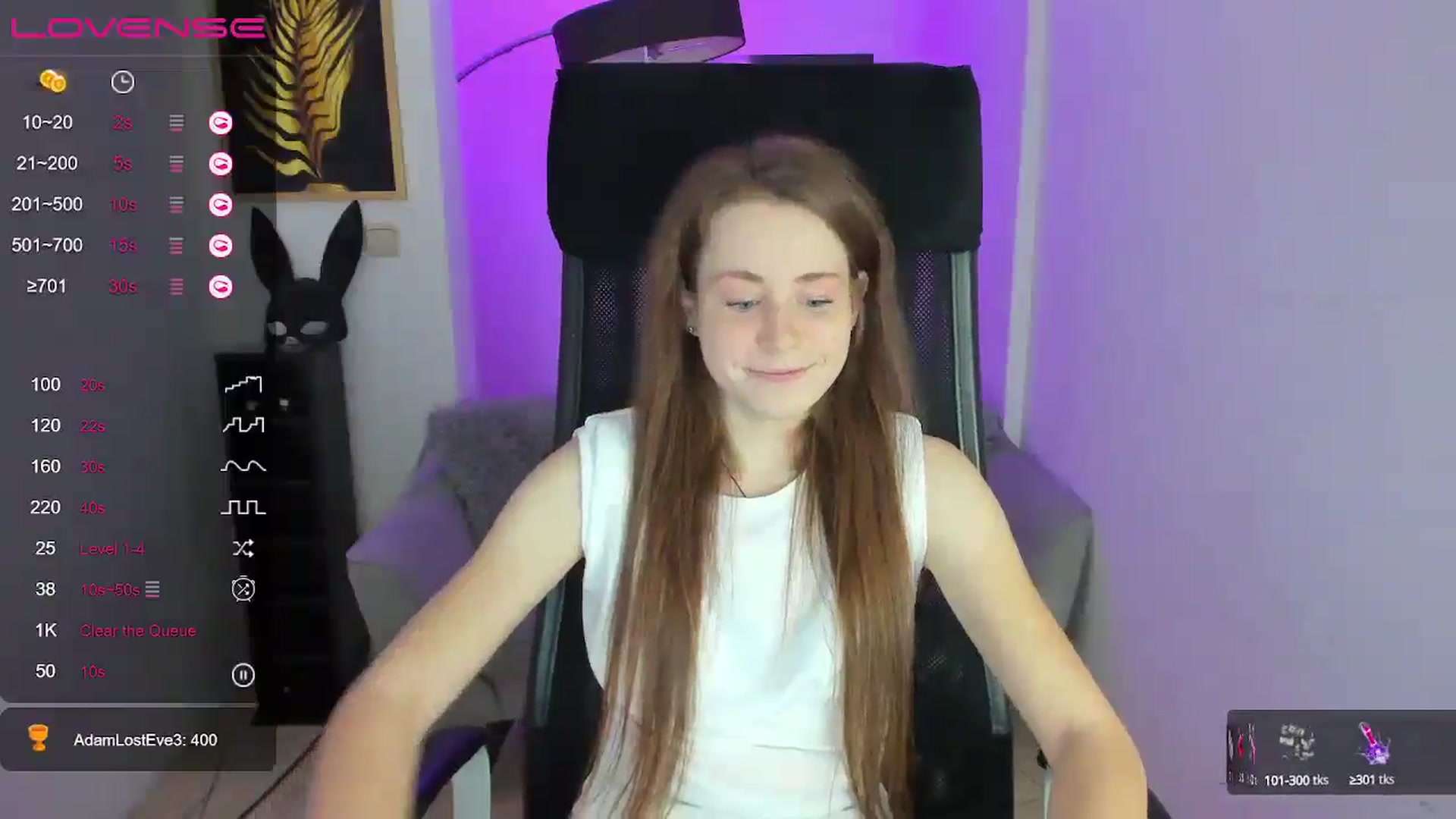 Gallery image thumbnail from Moonshinee's myfreecams stream on, 12/10/2024, 14:41 image 2 of 20