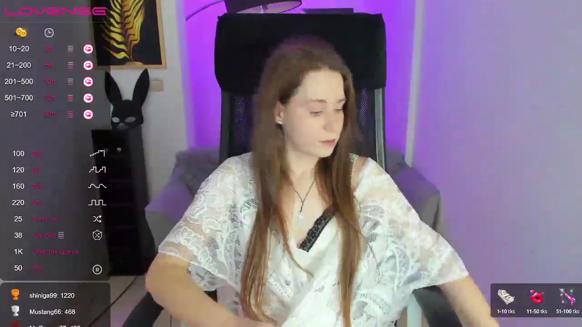 Gallery image thumbnail from Moonshinee's myfreecams stream on, 12/10/2024, 18:43 image 20 of 20