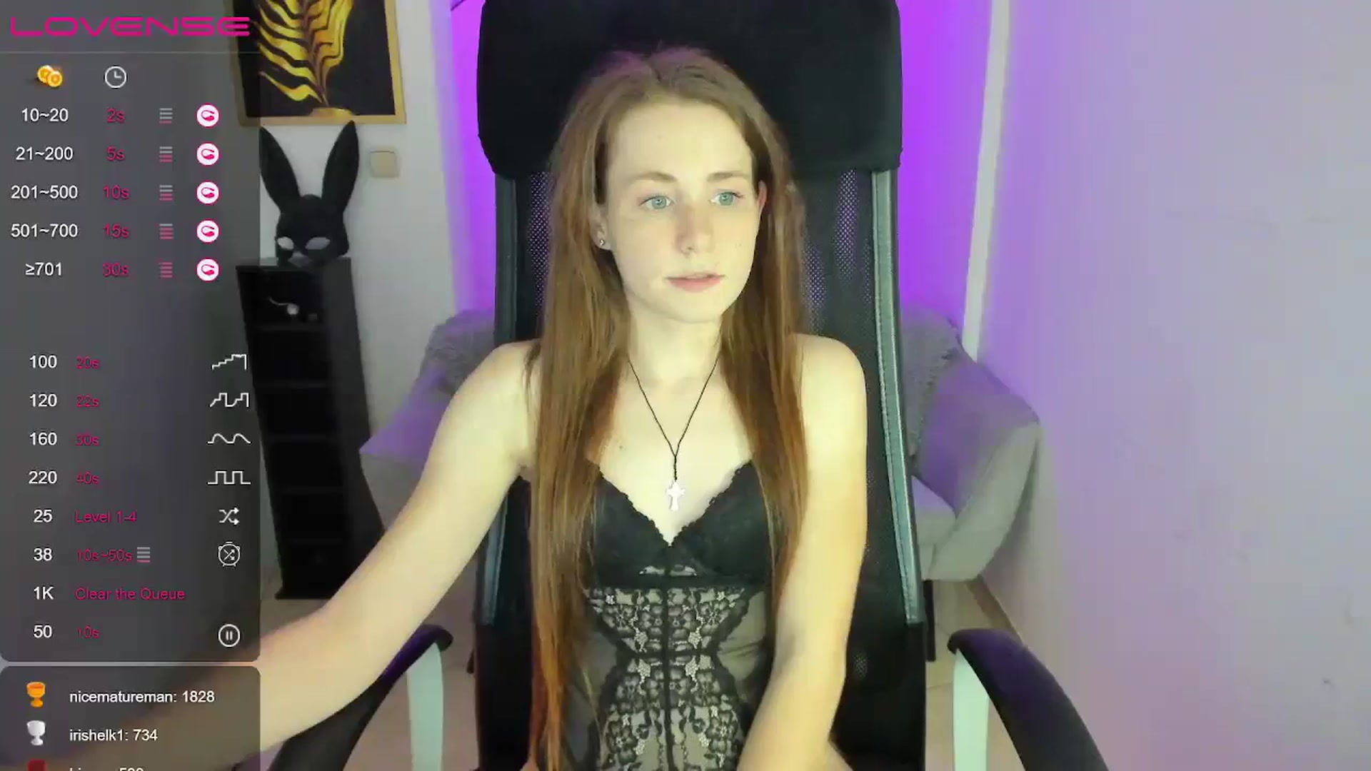 Gallery image thumbnail from Moonshinee's myfreecams stream on, 12/11/2024, 19:06 image 1 of 20