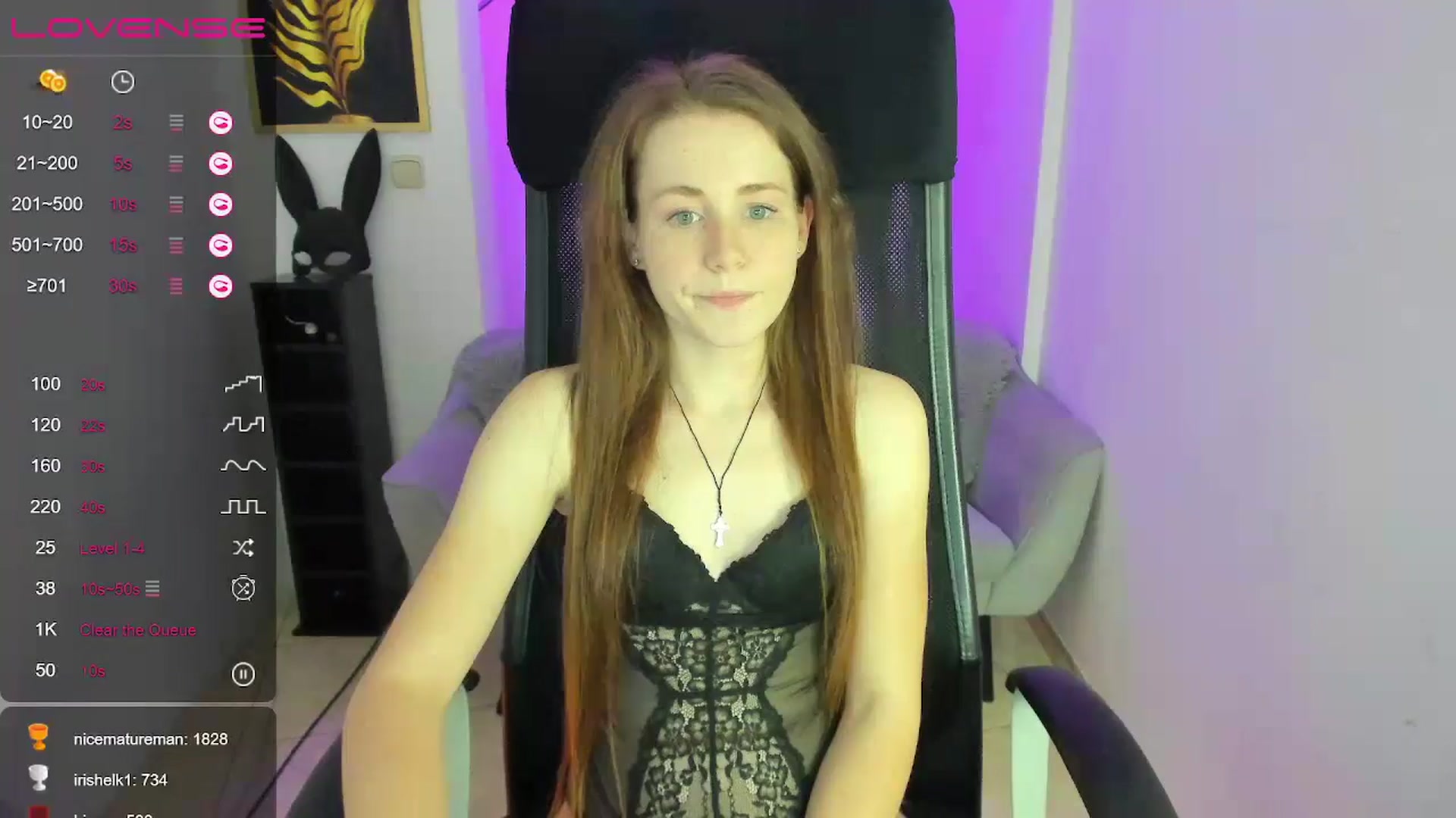 Gallery image thumbnail from Moonshinee's myfreecams stream on, 12/11/2024, 19:06 image 2 of 20