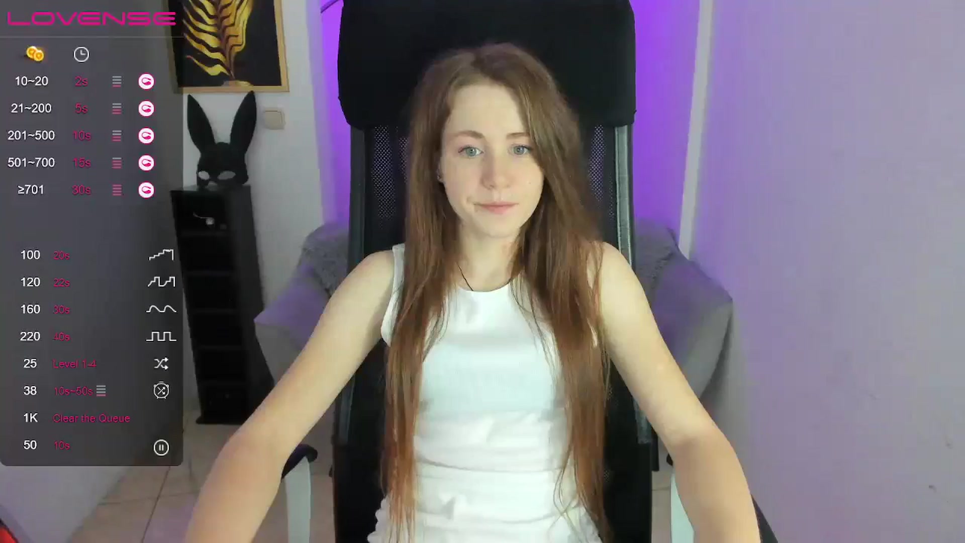 Gallery image thumbnail from Moonshinee's myfreecams stream on, 12/12/2024, 13:22 image 12 of 20