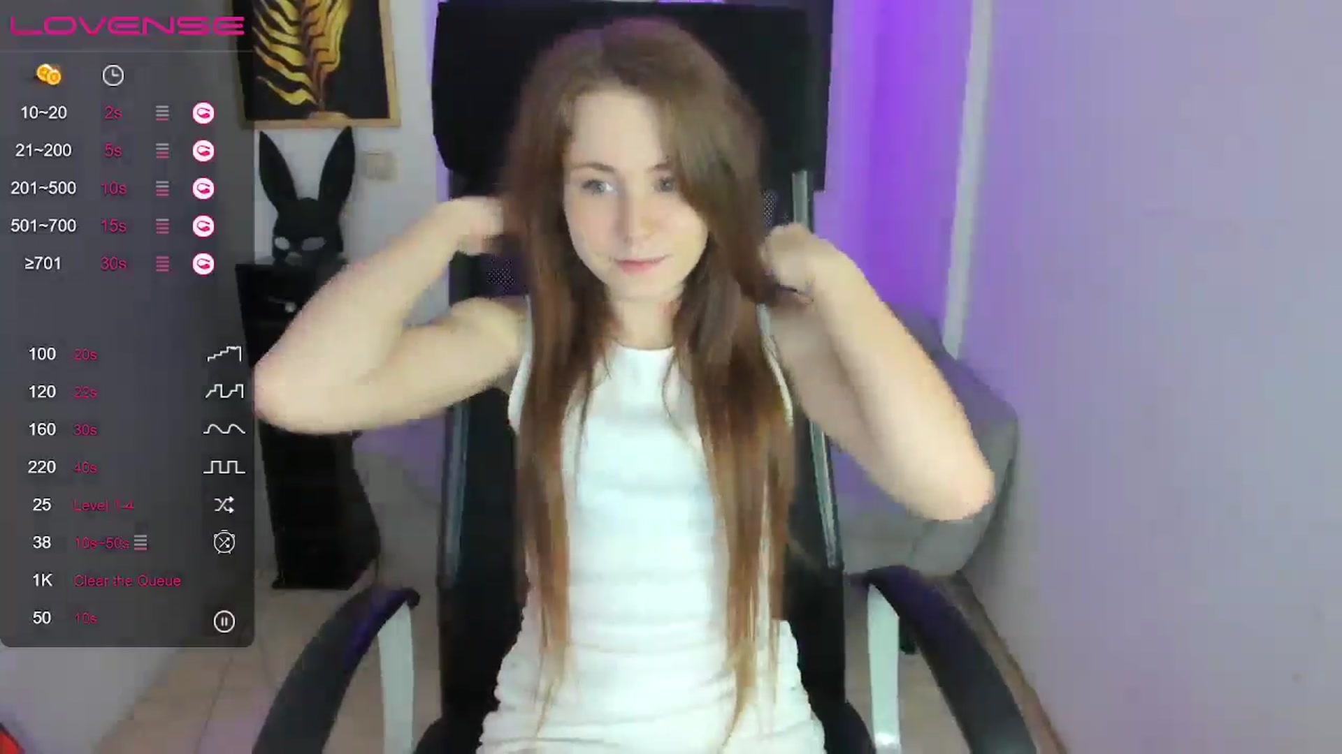 Gallery image thumbnail from Moonshinee's myfreecams stream on, 12/12/2024, 13:22 image 19 of 20