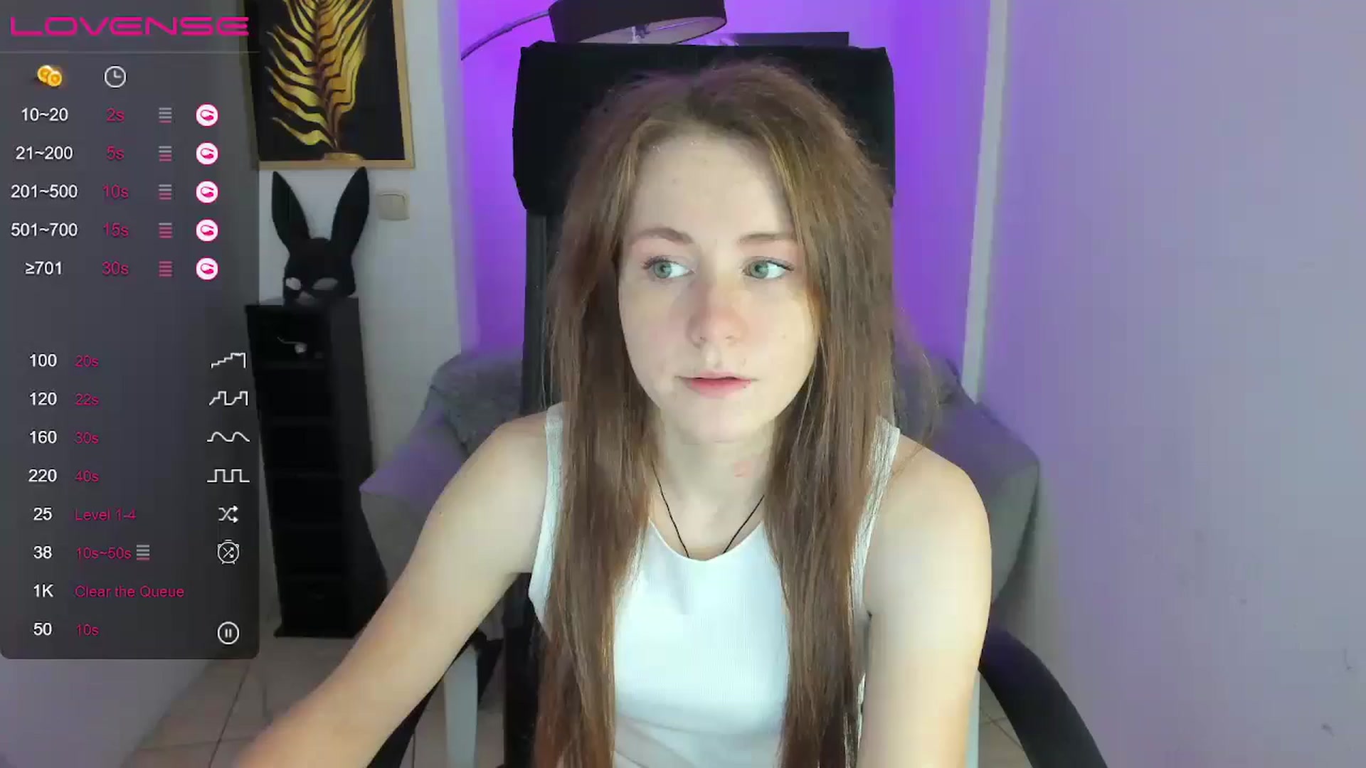 Gallery image thumbnail from Moonshinee's myfreecams stream on, 12/12/2024, 13:22 image 1 of 20