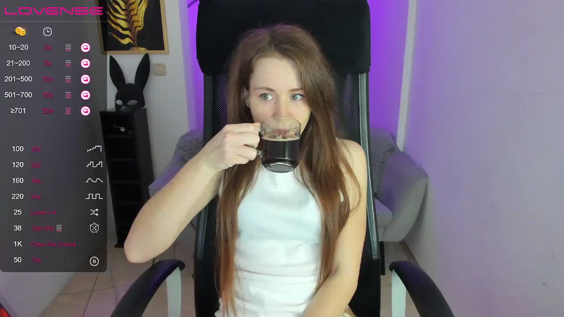 Gallery image thumbnail from Moonshinee's myfreecams stream on, 12/12/2024, 13:22 image 7 of 20