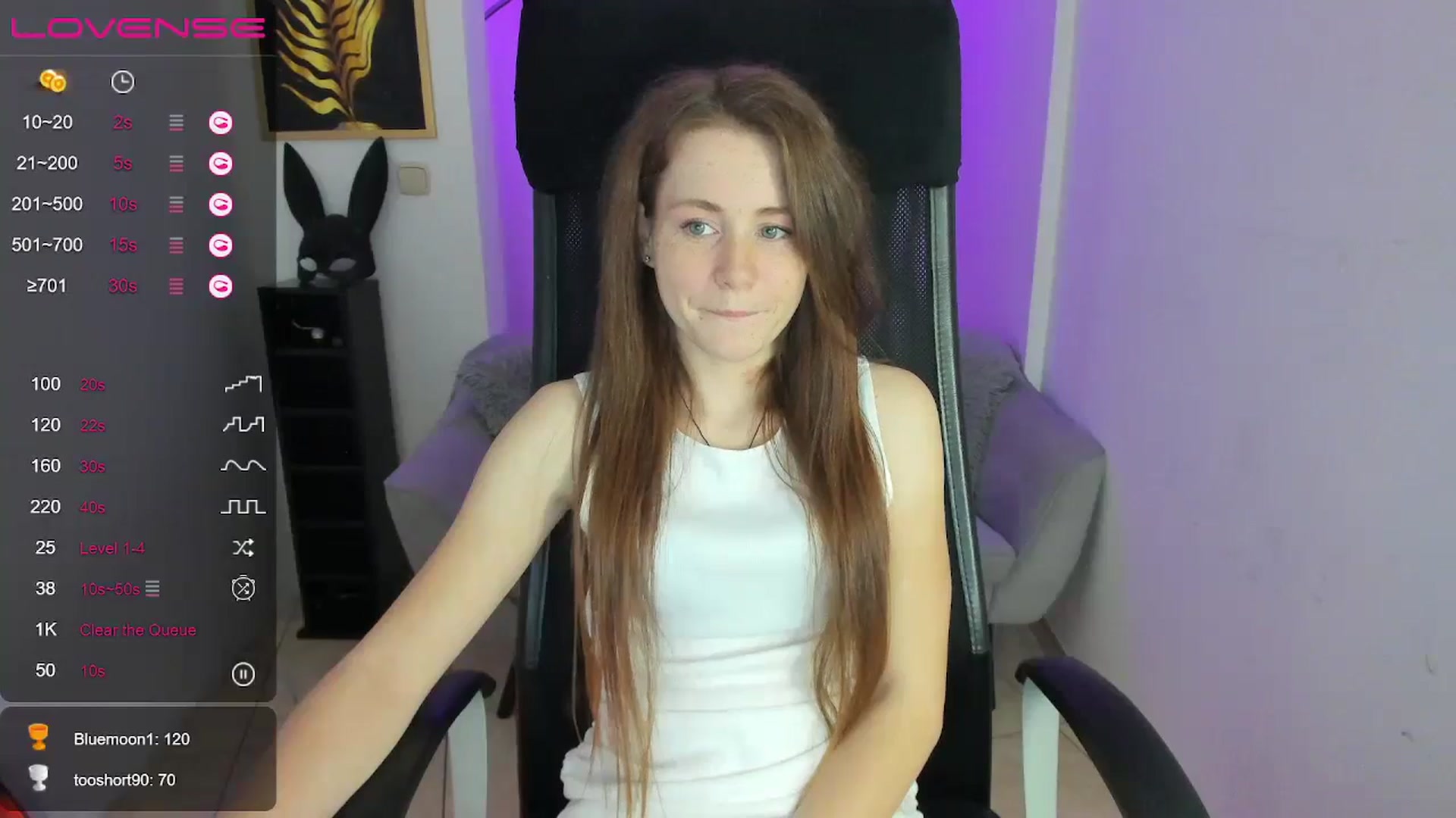 Gallery image thumbnail from Moonshinee's myfreecams stream on, 12/12/2024, 14:42 image 3 of 20