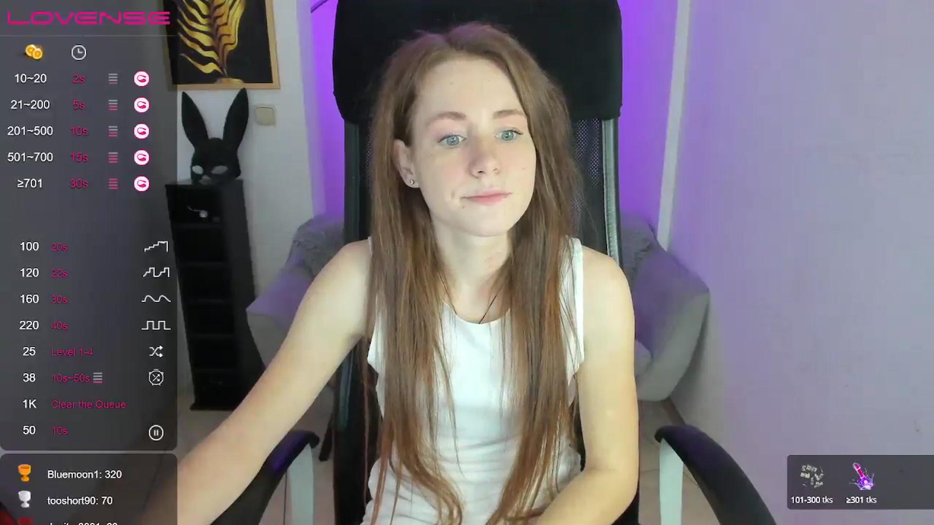 Gallery image thumbnail from Moonshinee's myfreecams stream on, 12/12/2024, 14:42 image 7 of 20