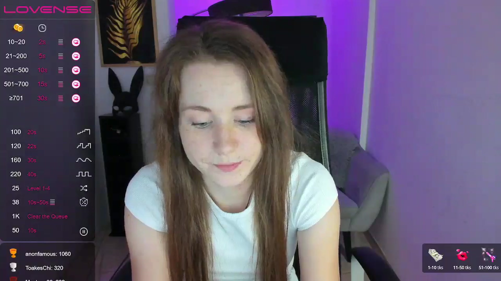 Gallery image thumbnail from Moonshinee's myfreecams stream on, 12/13/2024, 18:05 image 17 of 20