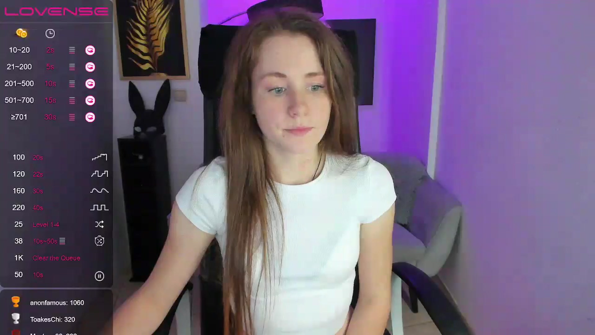 Gallery image thumbnail from Moonshinee's myfreecams stream on, 12/13/2024, 18:43 image 3 of 20