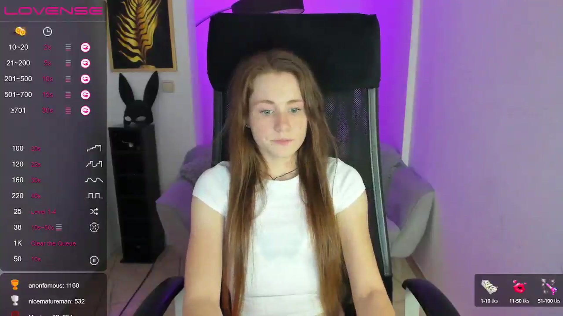 Gallery image thumbnail from Moonshinee's myfreecams stream on, 12/13/2024, 20:09 image 9 of 20