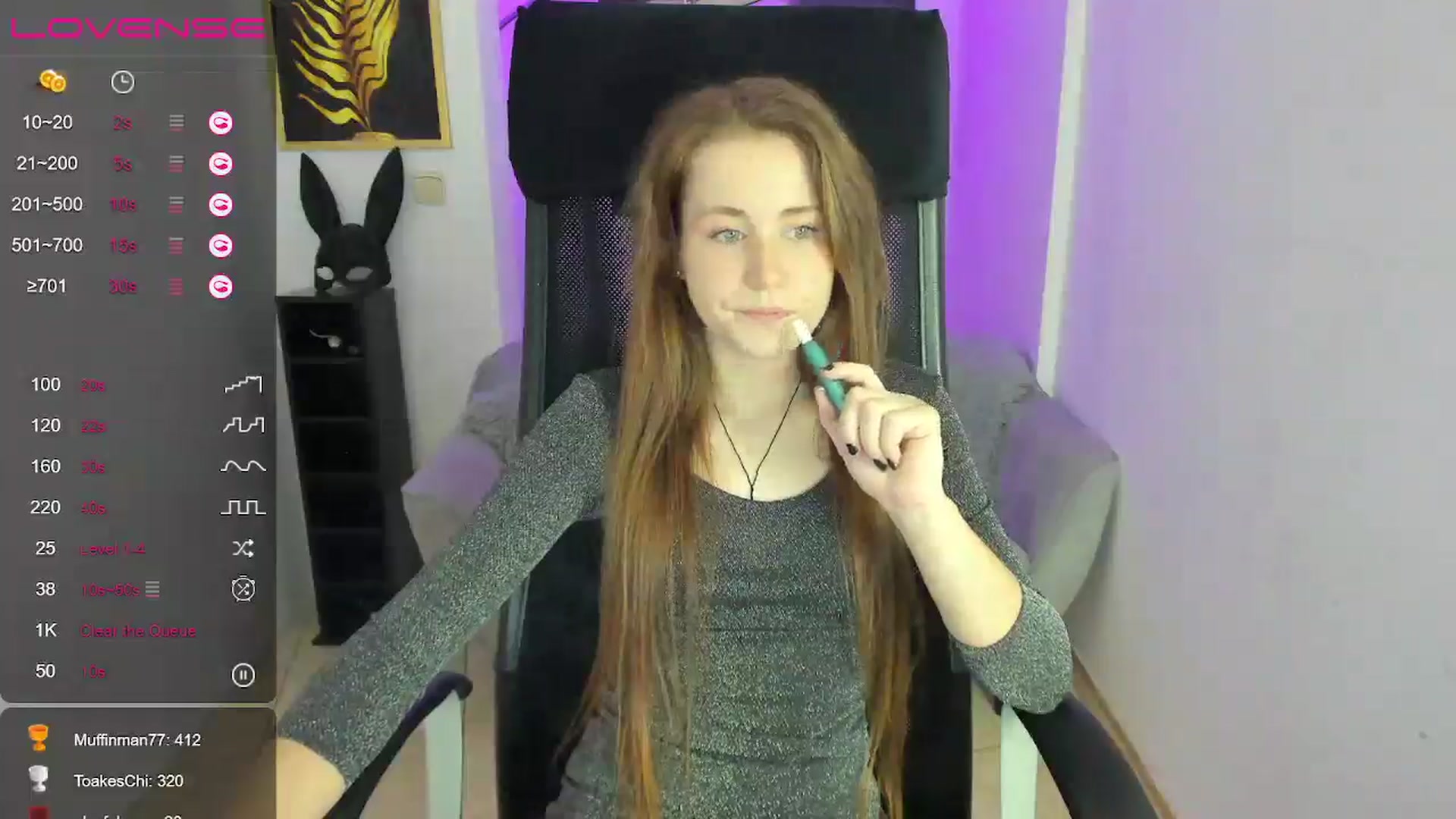 Gallery image thumbnail from Moonshinee's myfreecams stream on, 12/14/2024, 14:22 image 15 of 20
