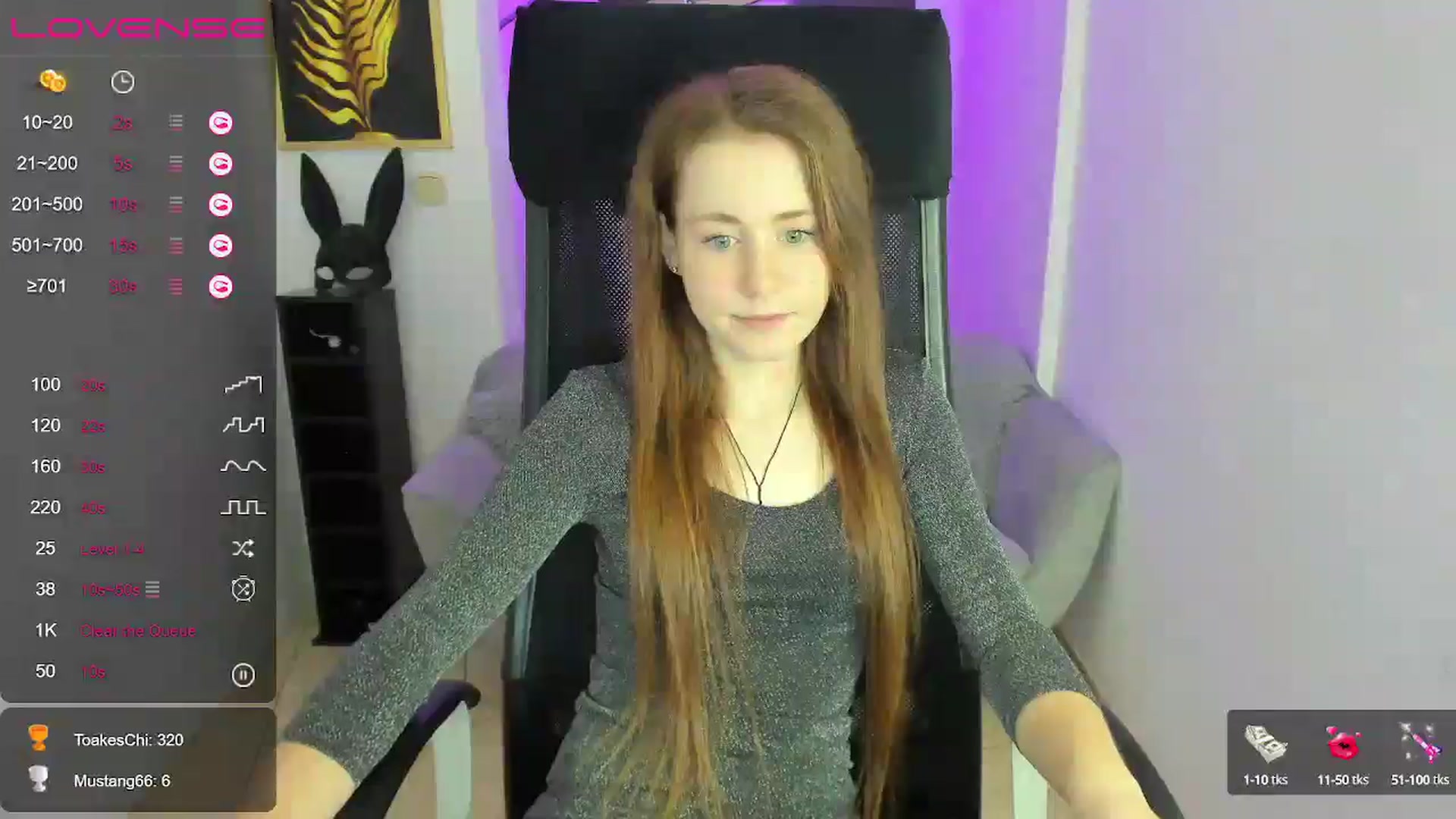 Gallery image thumbnail from Moonshinee's myfreecams stream on, 12/14/2024, 14:22 image 10 of 20