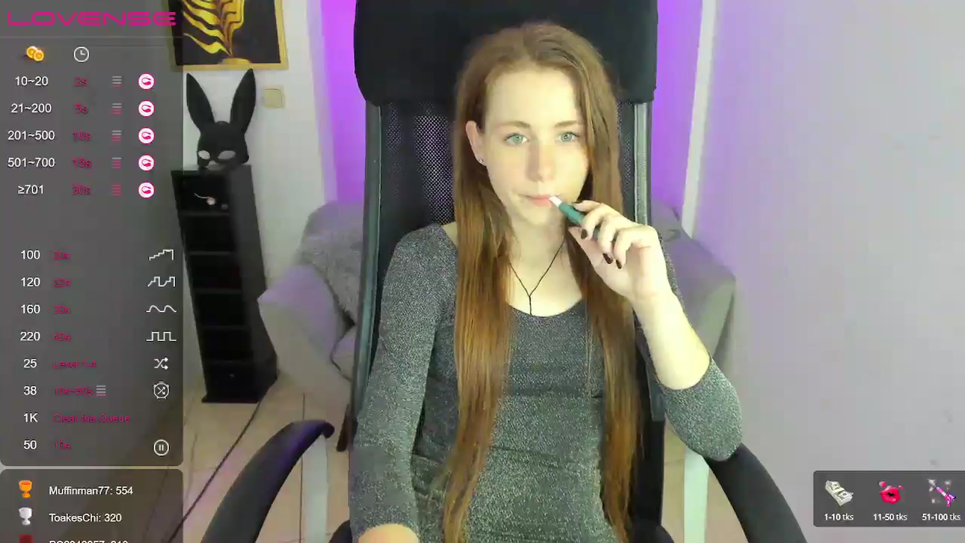 Gallery image thumbnail from Moonshinee's myfreecams stream on, 12/14/2024, 17:35 image 9 of 20