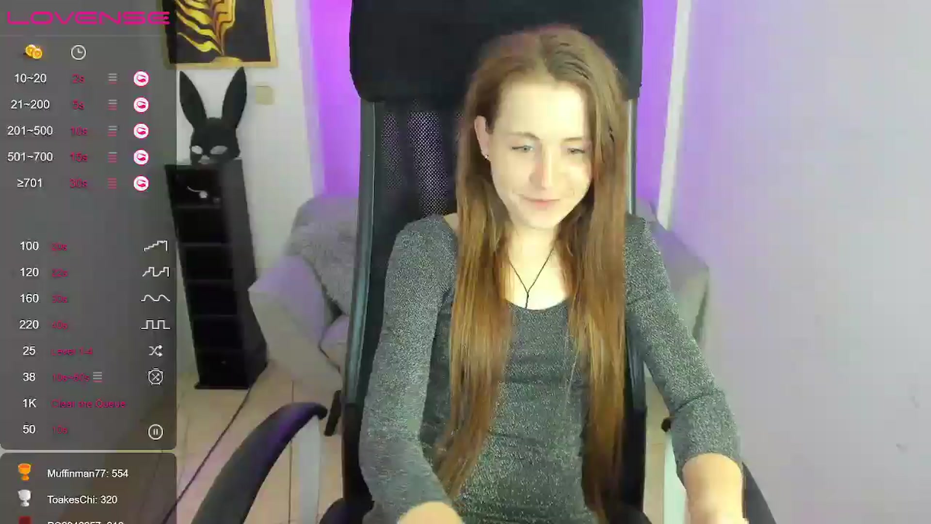 Gallery image thumbnail from Moonshinee's myfreecams stream on, 12/14/2024, 17:35 image 18 of 20