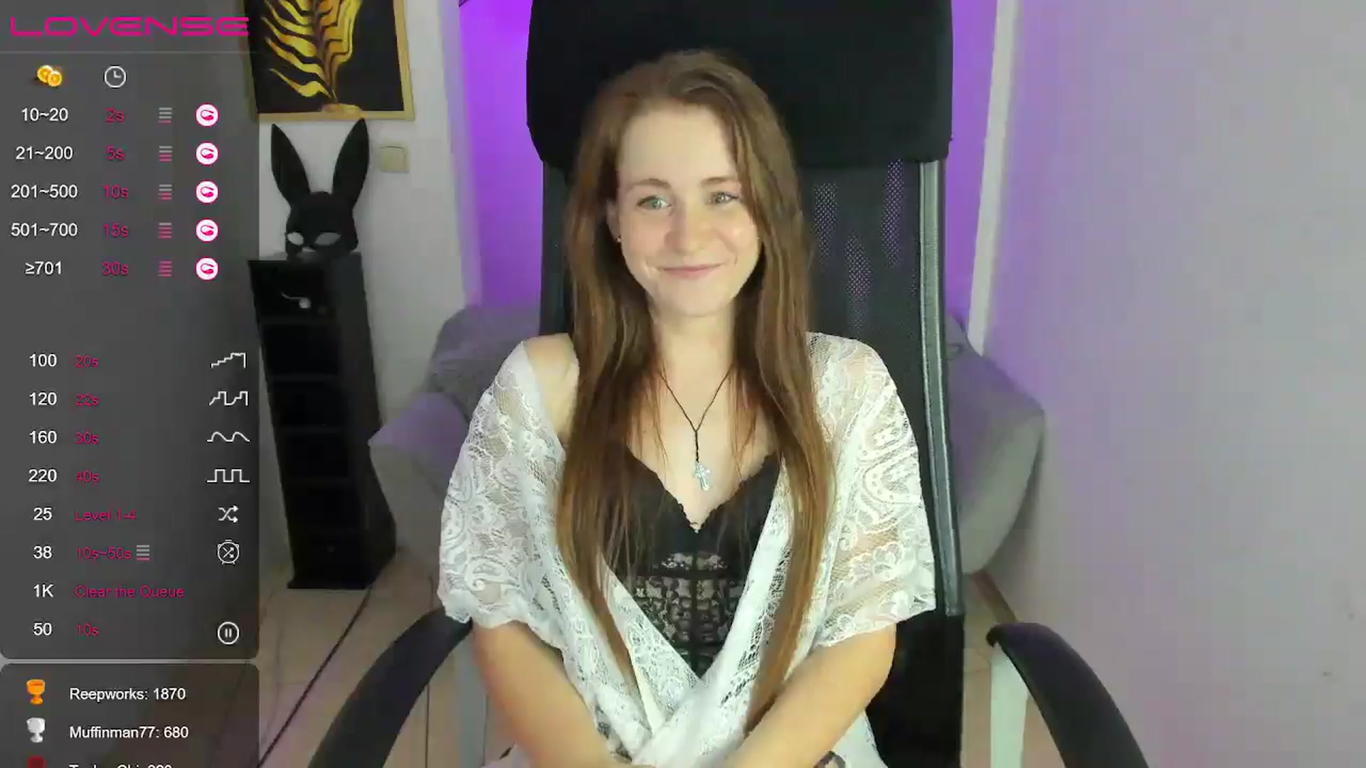 Gallery image thumbnail from Moonshinee's myfreecams stream on, 12/14/2024, 19:08 image 12 of 20