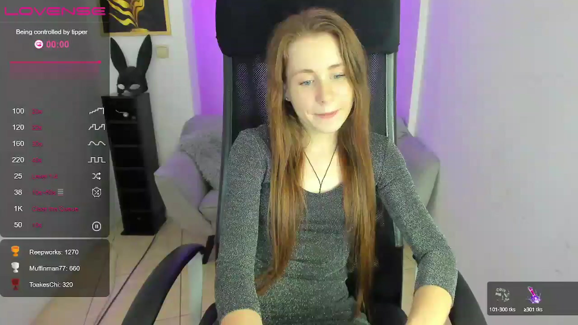Gallery image thumbnail from Moonshinee's myfreecams stream on, 12/14/2024, 19:08 image 4 of 20
