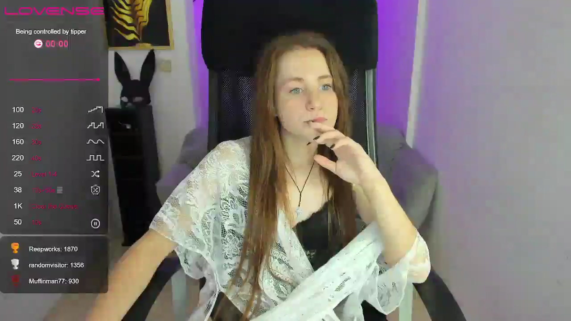 Gallery image thumbnail from Moonshinee's myfreecams stream on, 12/14/2024, 19:49 image 20 of 20